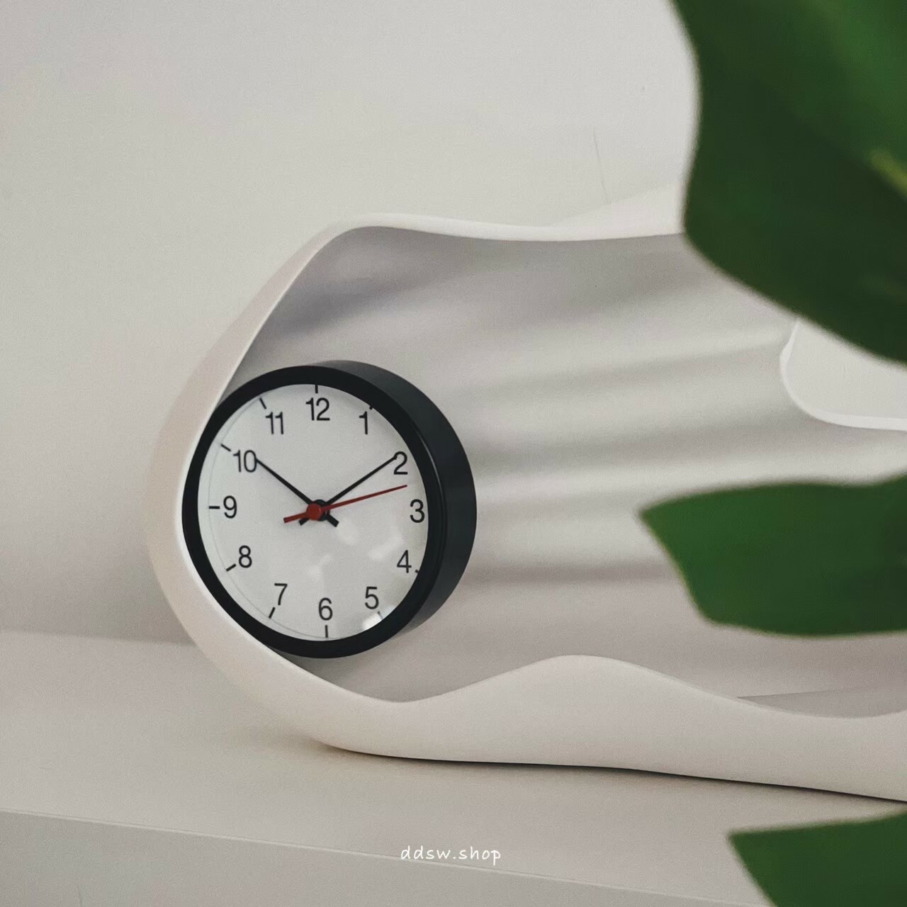 IKEA x DANIEL ARSHAM 聯名 2021 漂浮時鐘