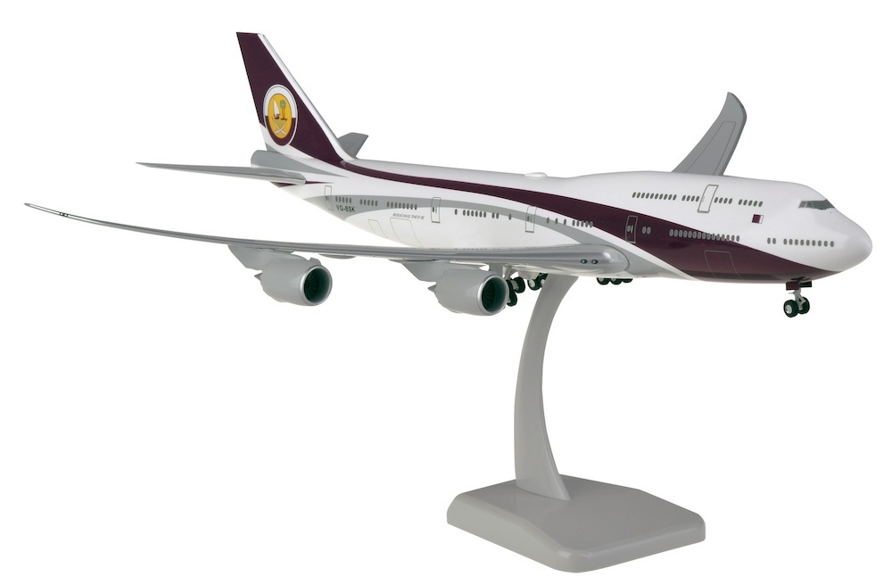 Hogan wings 1/200 卡爾達皇家空軍 BOEING 747-8I 商務專機