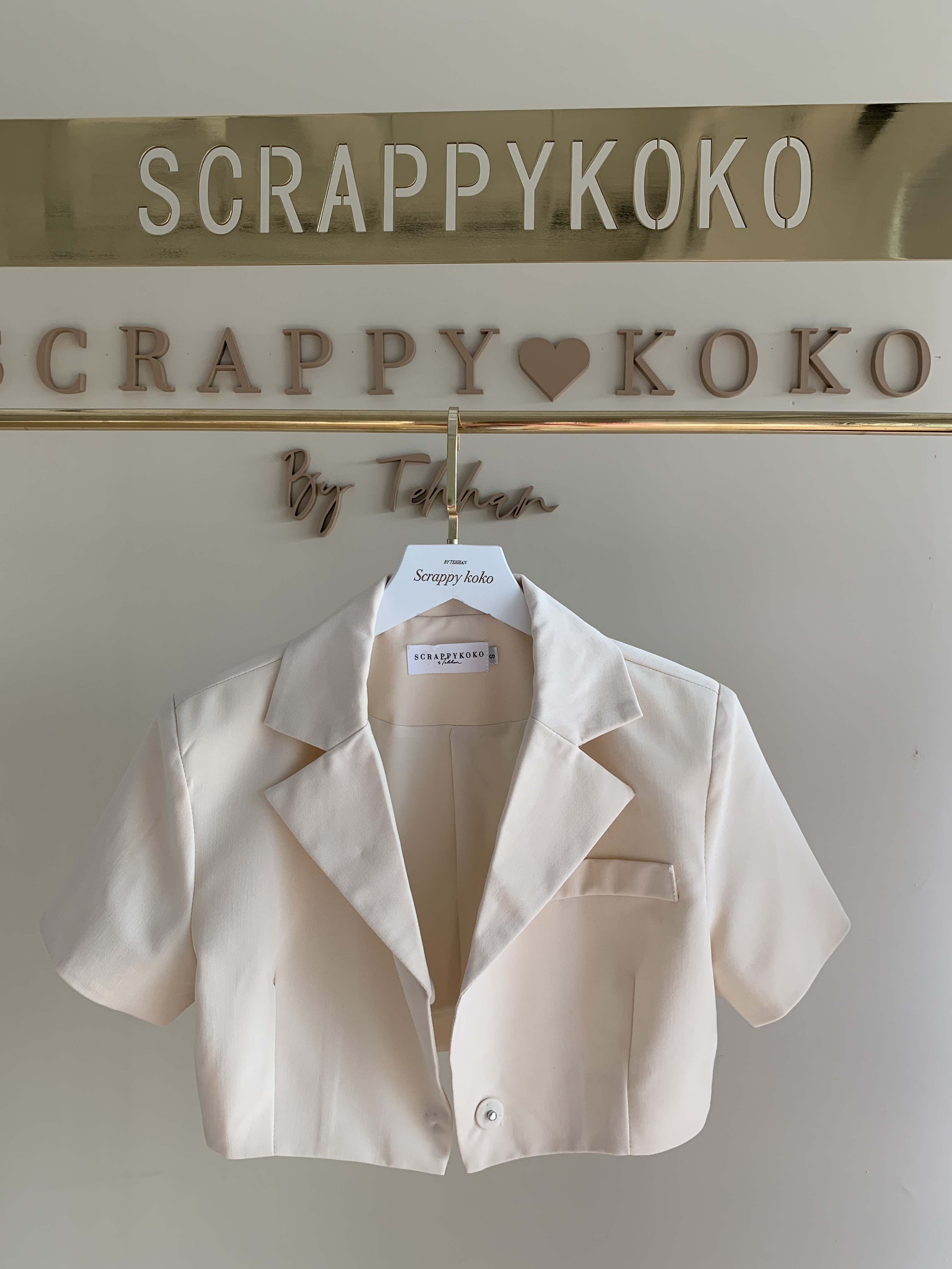 Be classic 經典短版西裝外套