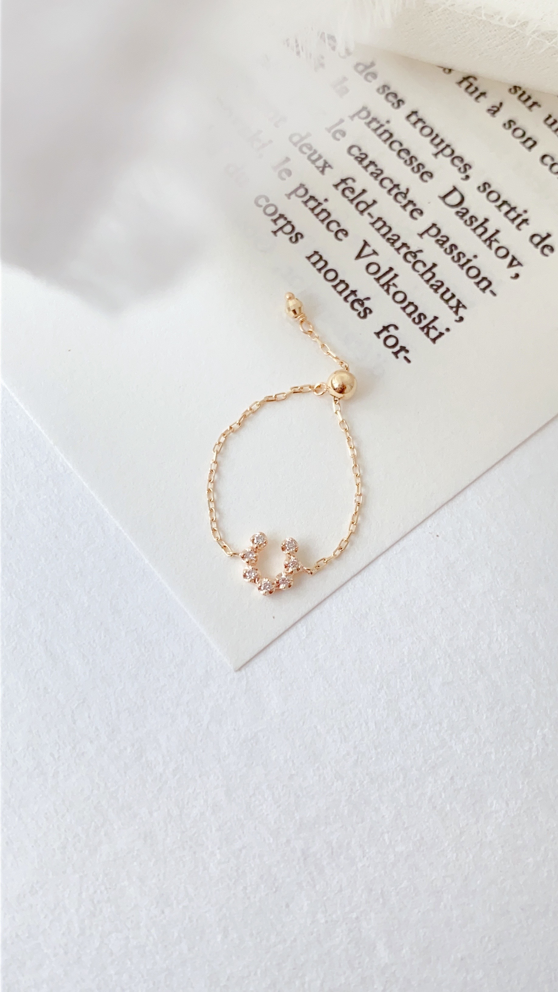 Horseshoe：Diamond 鍊戒