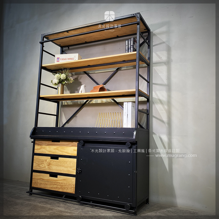 LOFT工業鐵件滑門展示櫃|可訂製