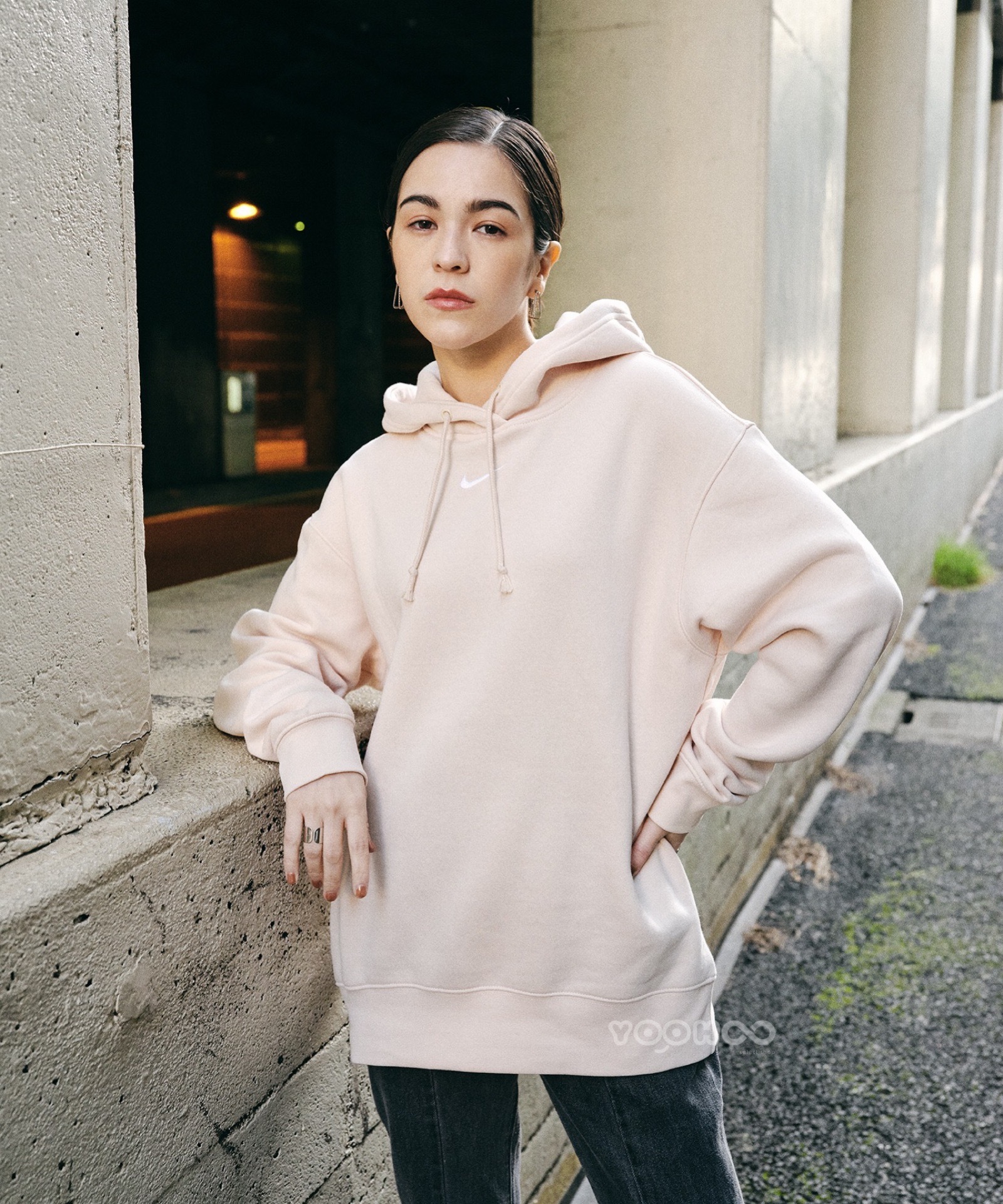 現貨┃女款 NIKE NSW HOODIE 刺繡logo 內刷毛 落肩 連帽 帽T 黑色 可可色 淺綠 米杏色 桃紅 DJ7669-010