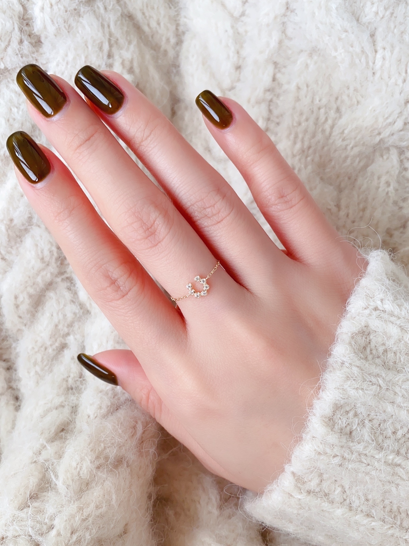 Horseshoe：Diamond 鍊戒