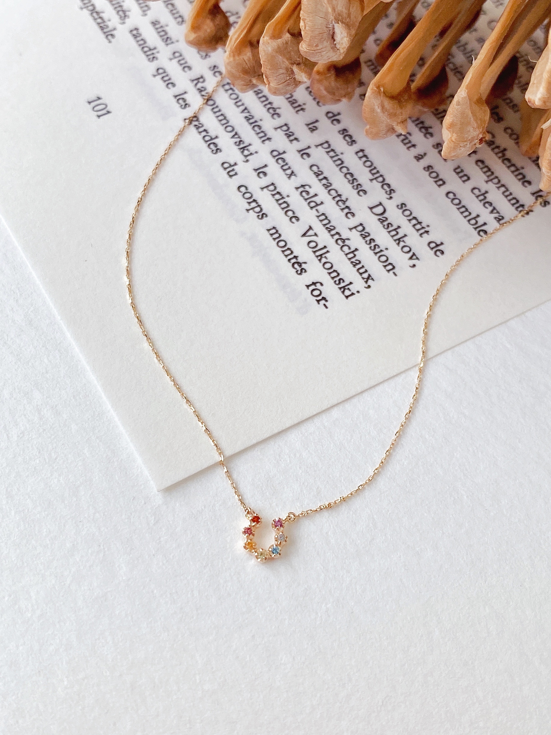 Horseshoe：Rainbow 項鍊