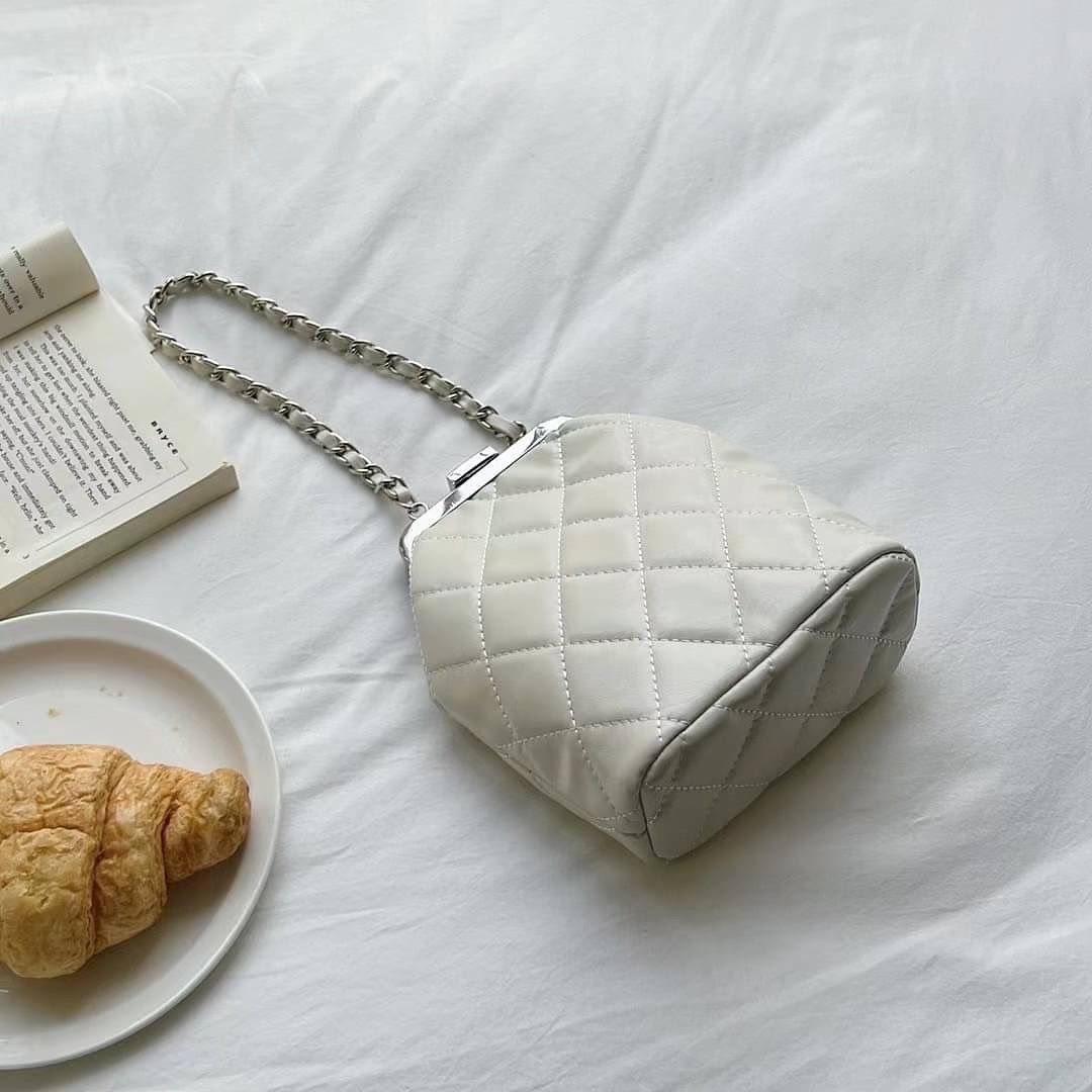 復古菱格手提包