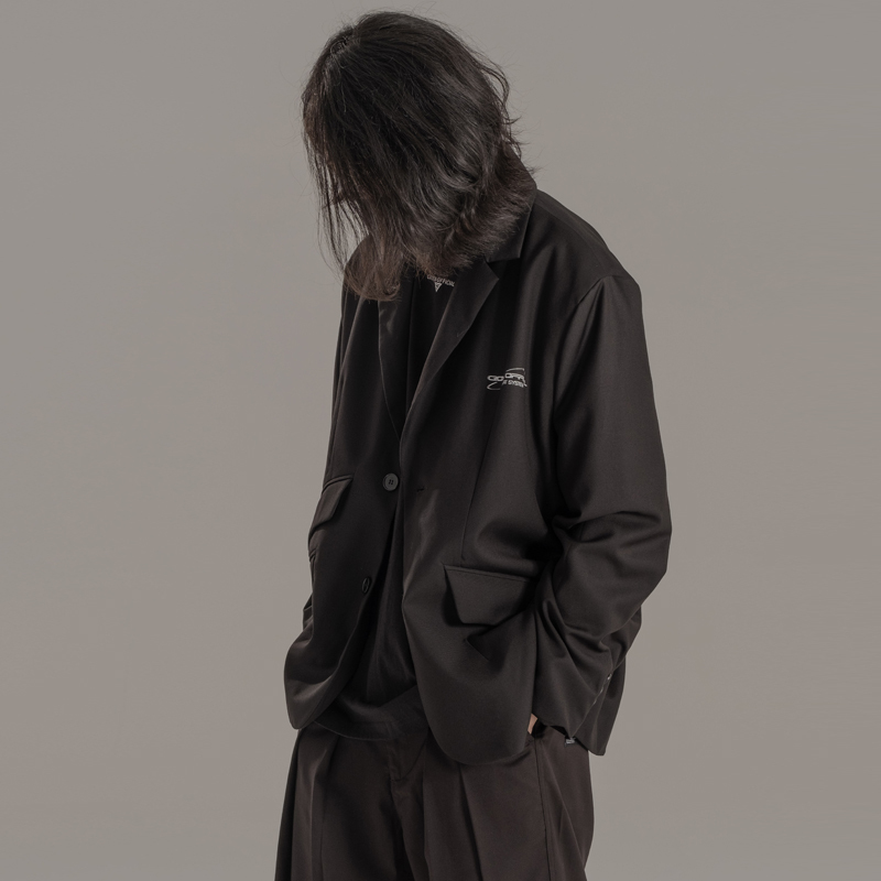 高街黑色機能西服外套