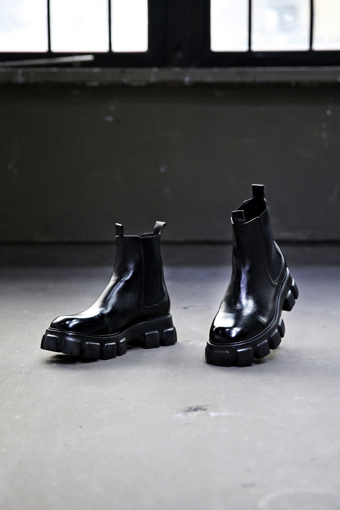 BOLD戶外牛皮切爾西靴