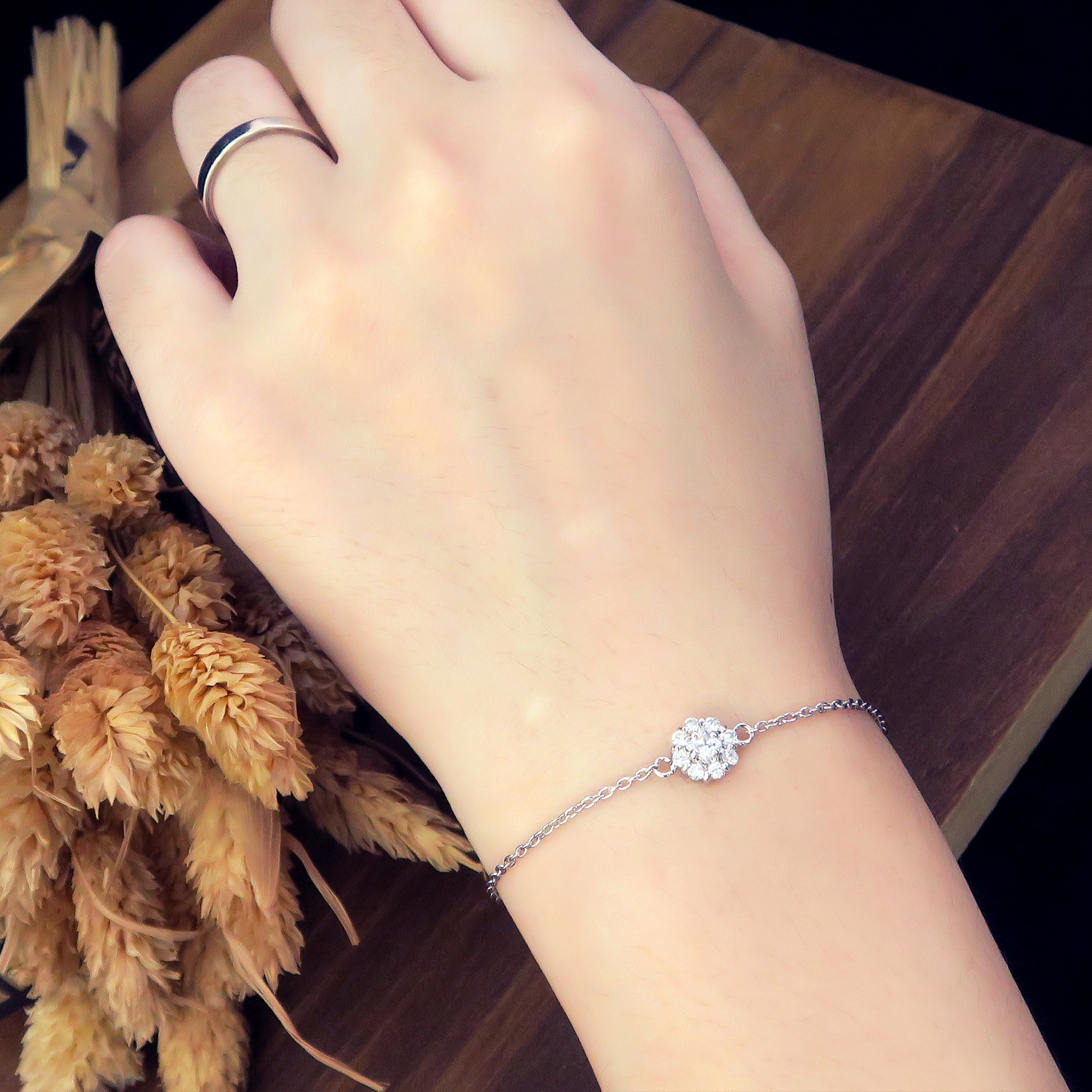 藤花桂冠  純銀手鍊 花朵 (白K金色款)-ART64