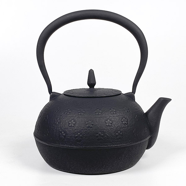 【池永】梔子櫻 鐵壺1.2L- 黑