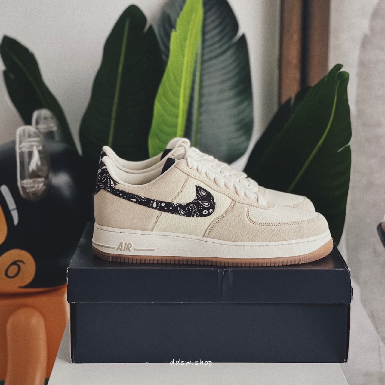 Nike Air Force 1 LV8  “Paisley Swoosh” 變形蟲 DJ4631-200