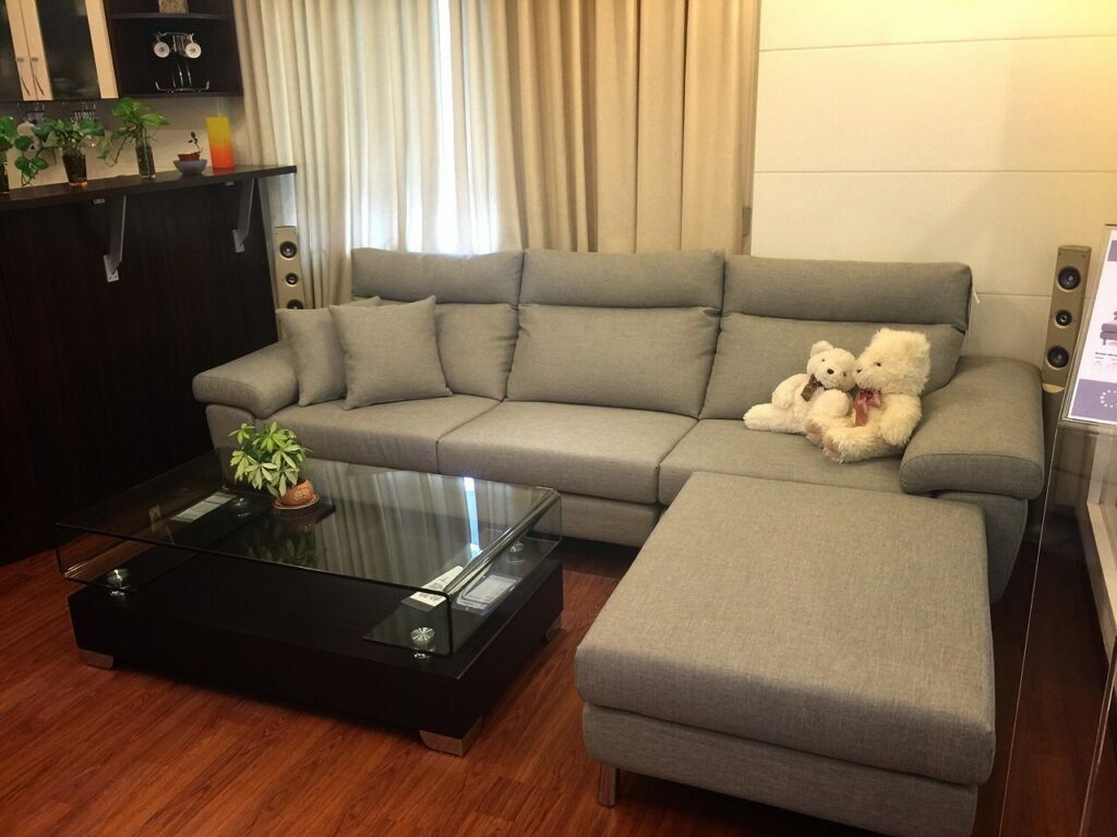 沙發挑選小知識-牛皮沙發&布沙發大PK！客製化沙發-訂製沙發-第諾沙發