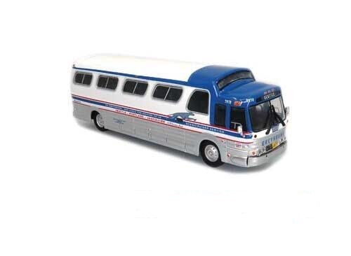 Iconic Replicas 87-0278 HO scale Greyhound 1966 GM  4107 Motorcoach bus