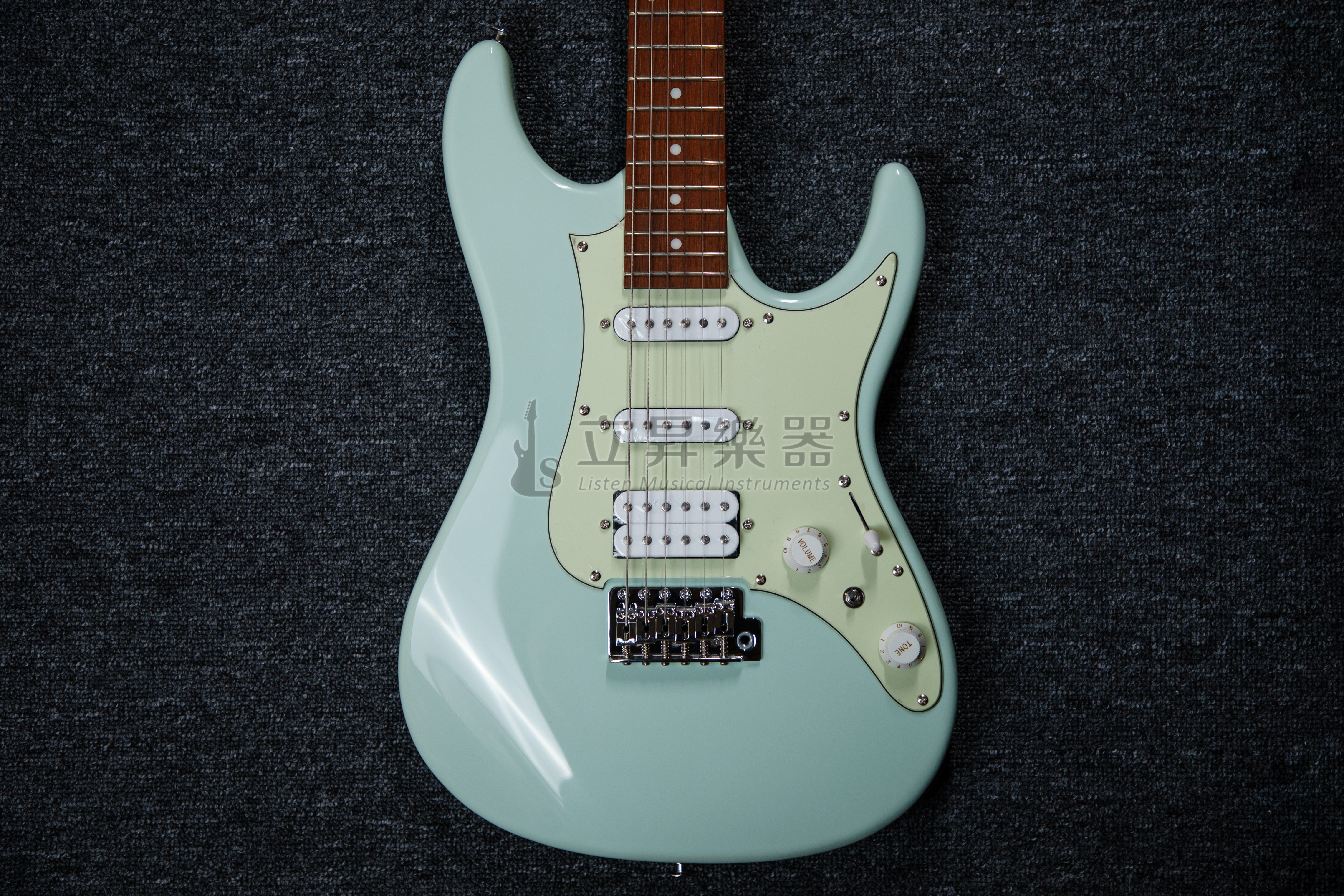 【多色可選】Ibanez AZES40 單單雙 小搖座 白揚木琴身 楓木琴頸 dyna-MIX9 切換系統  贈琴袋、背帶、調音器、導線   BK 黑色 / PRB 純粹藍 / MGR 薄荷綠 / PPK 淡粉色