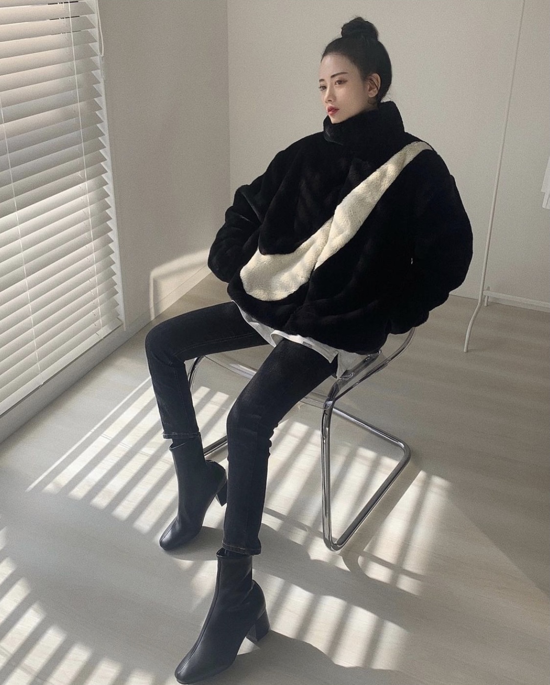 特價出清┃女款 NIKE WMNS FUR JACKET 黑色 白色 大勾 毛毛 偽皮草 外套 毛毛外套 CU6559-010