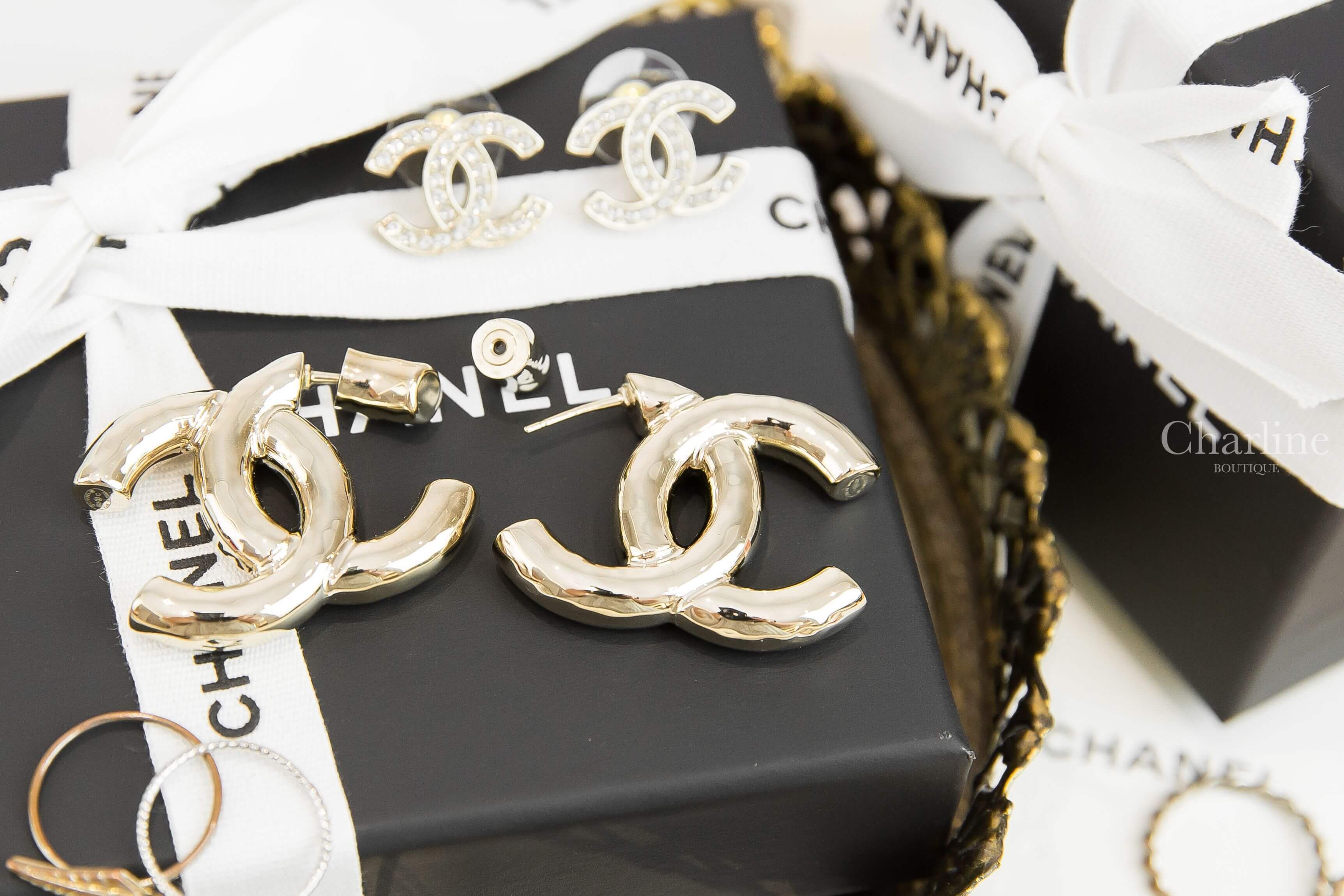 Chanel Earrings 金色金屬亮面CC耳環-Charline Boutique 精品代購
