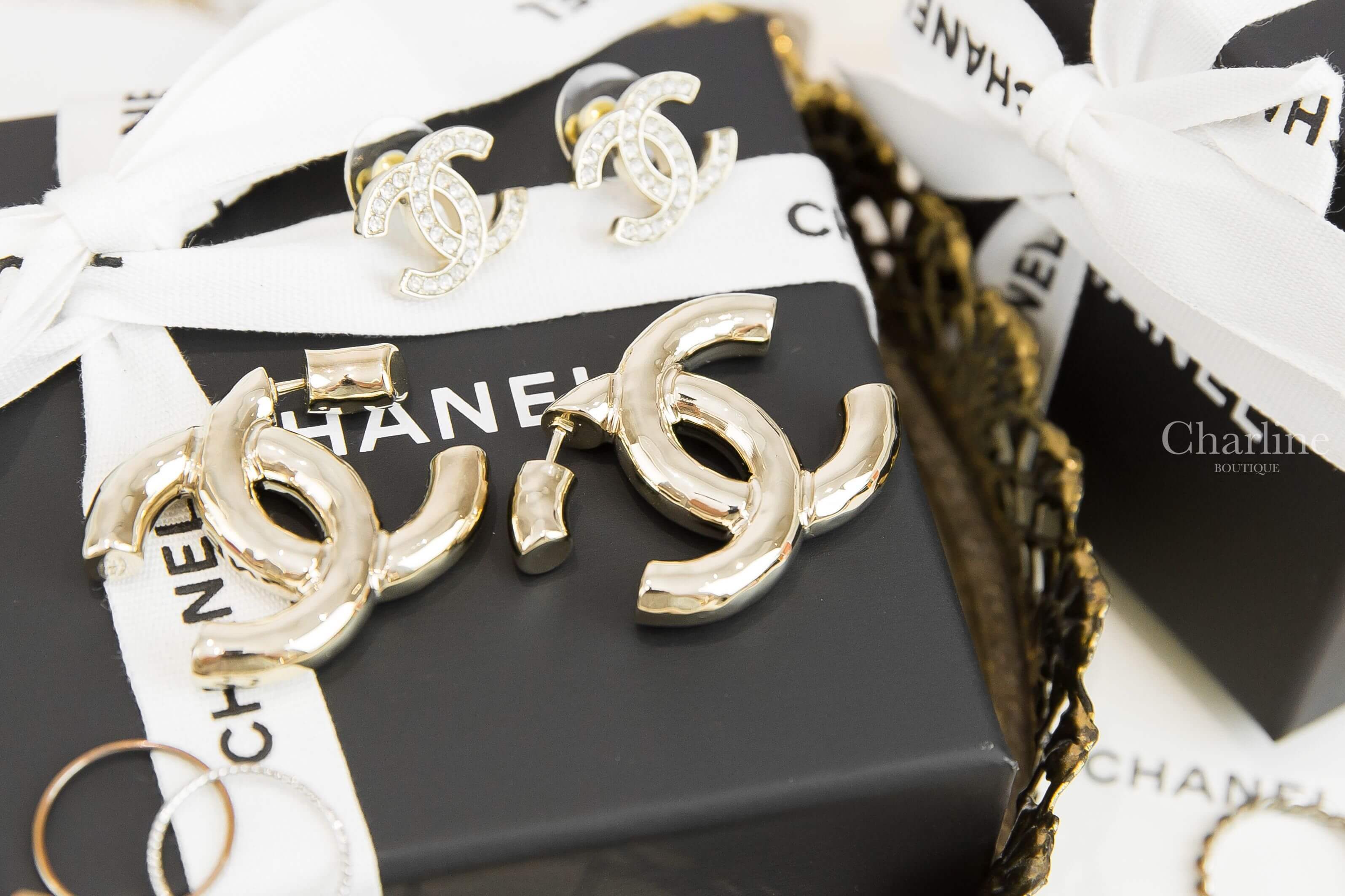 Chanel Earrings 金色金屬亮面CC耳環-Charline Boutique 精品代購