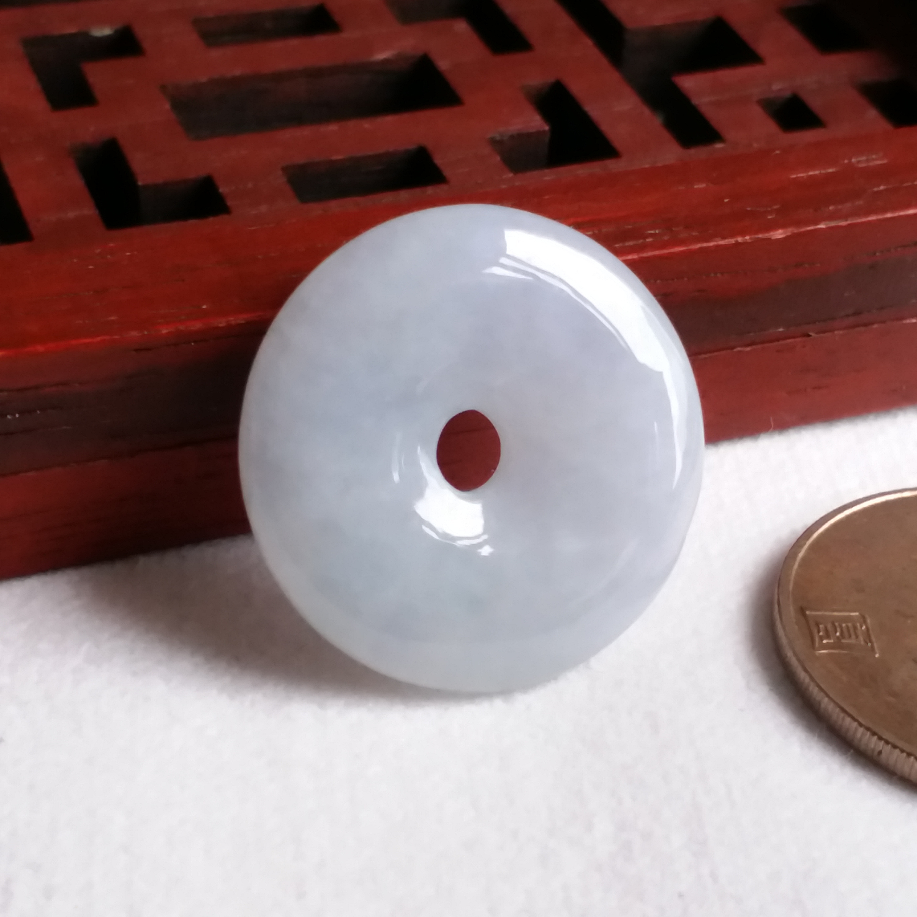 J1952 冰淡紫平安扣 (26mm直徑)