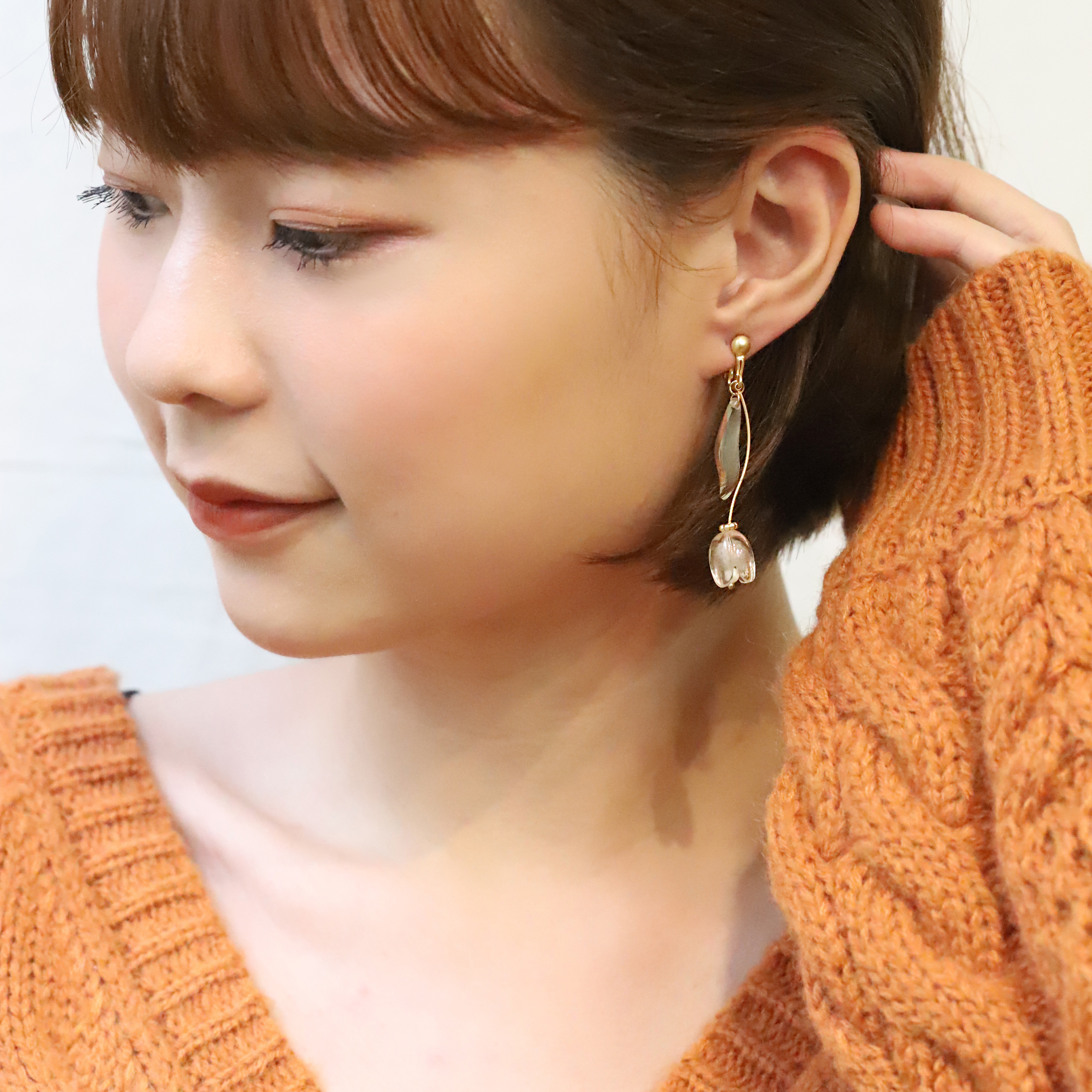 耳環a④ 飾釘耳環- 金屬及水晶, 金及水晶色— 時裝| CHANEL