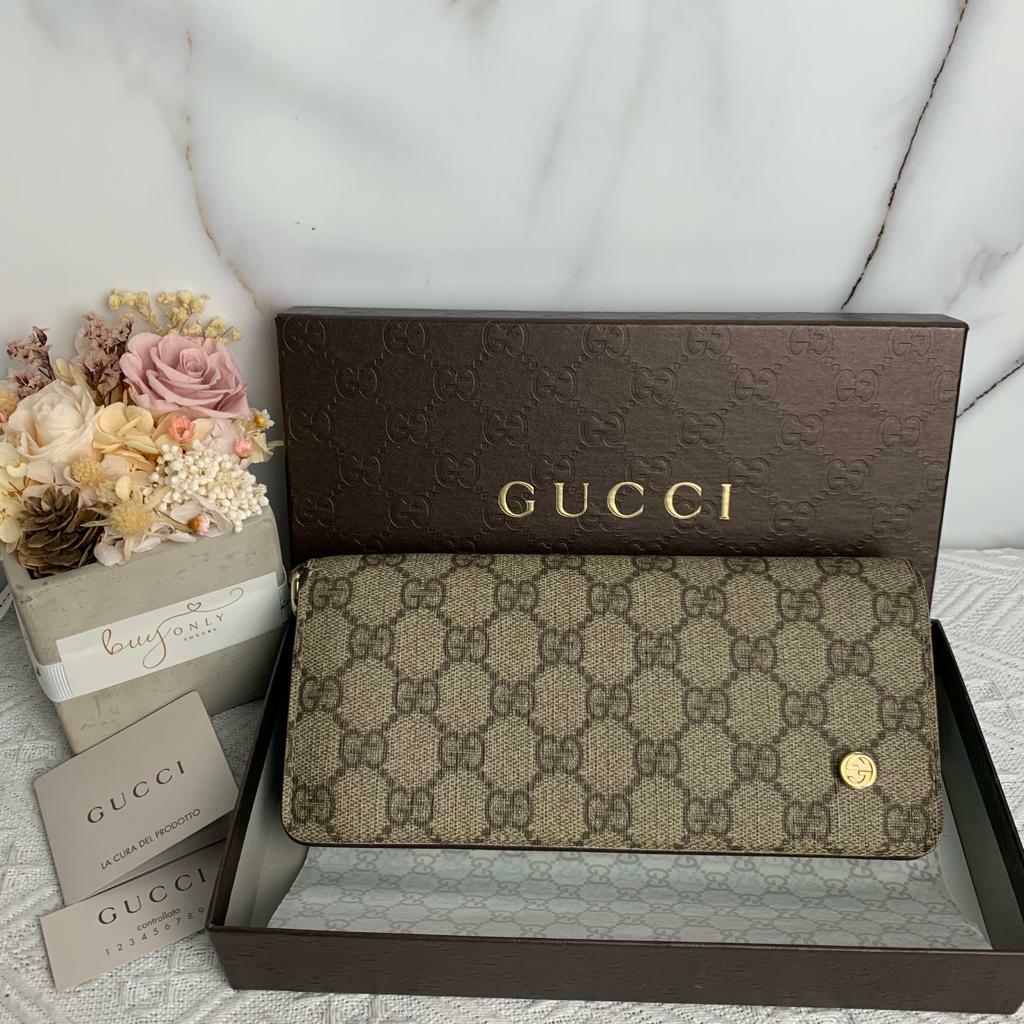 Gucci long wallet