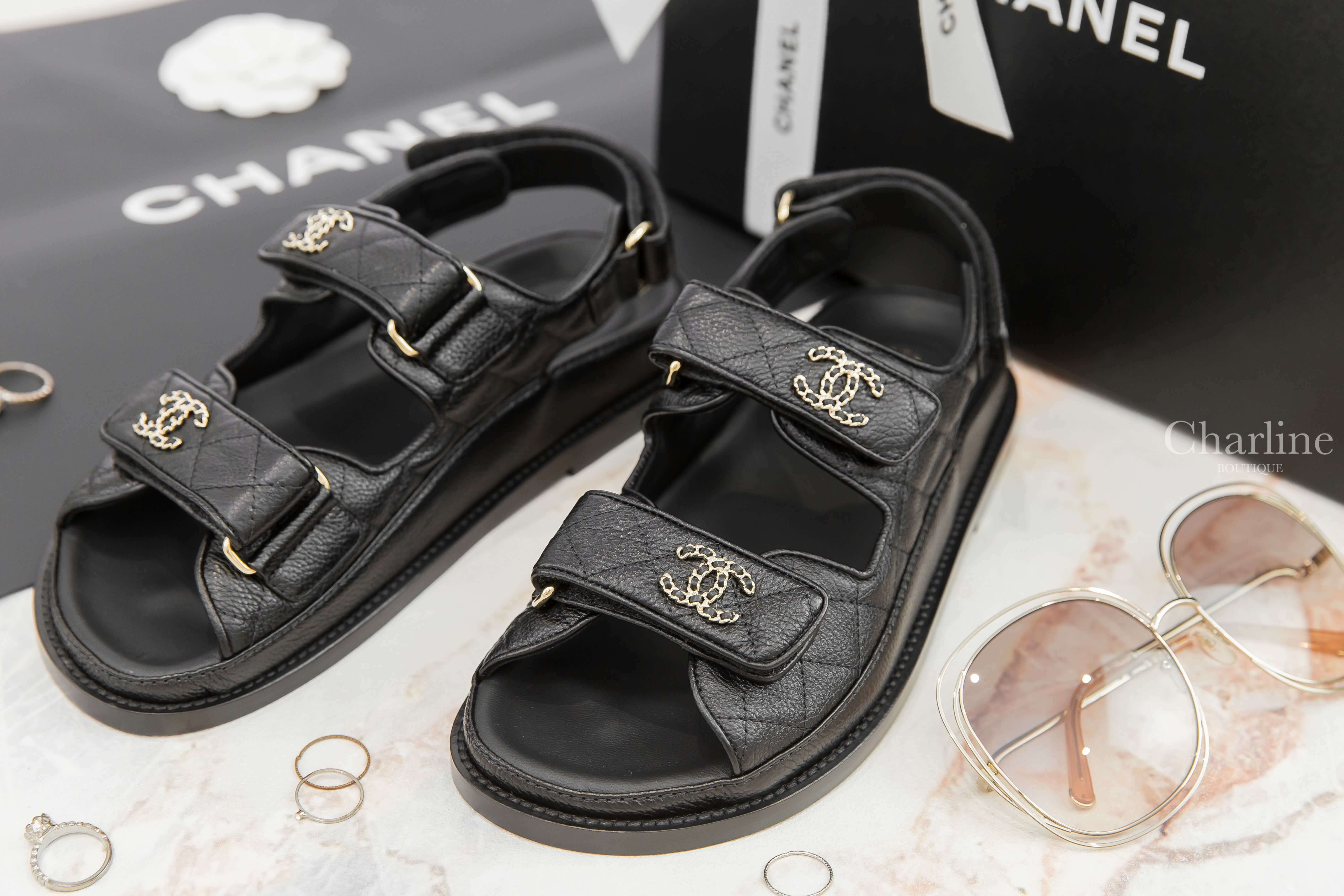 Chanel Sandal 黑色金CC皮穿鍊魔鬼氈荔枝菱格紋涼鞋-Charline Boutique 精品代購