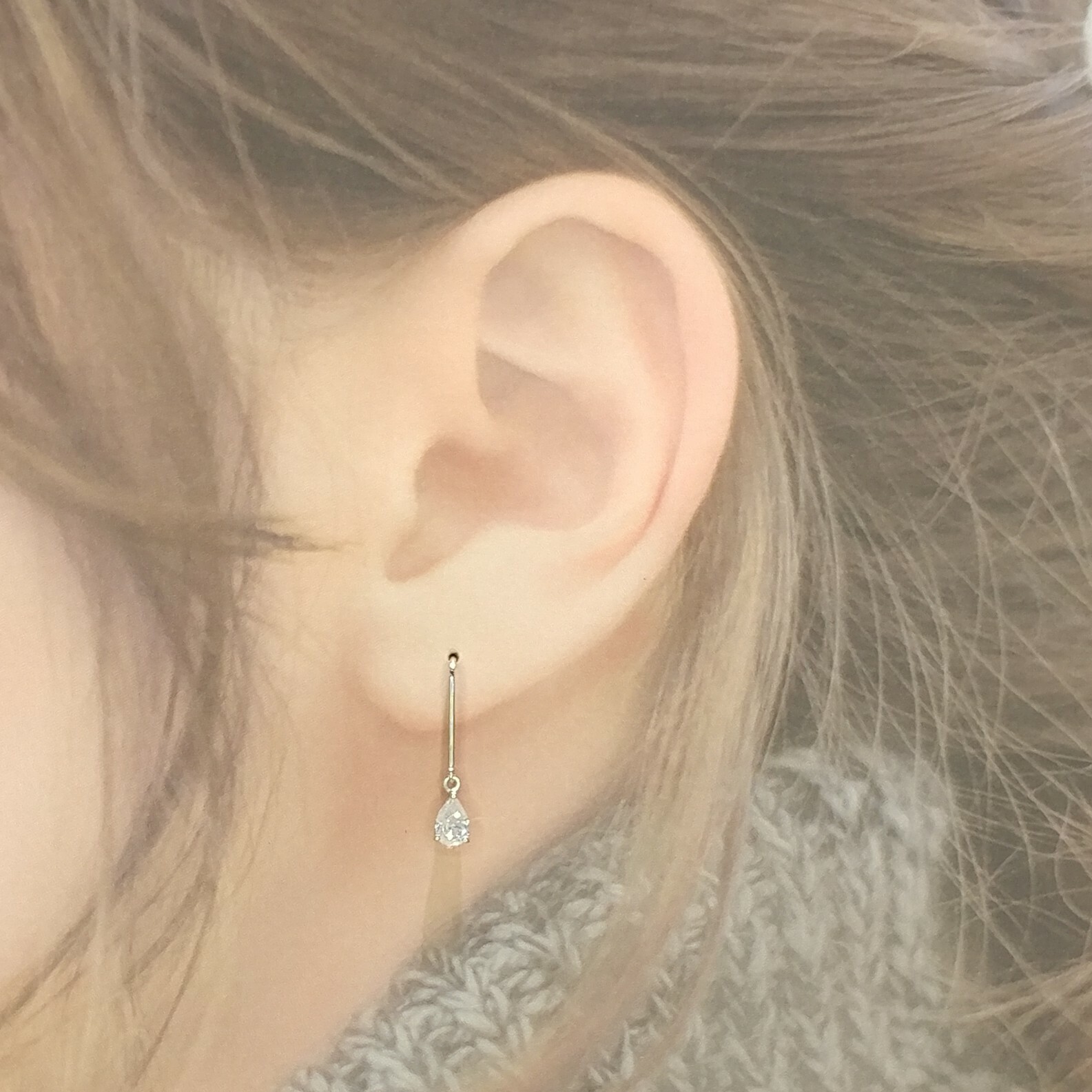 全新18K白金【主石59份梨形鑽石】吊耳環
