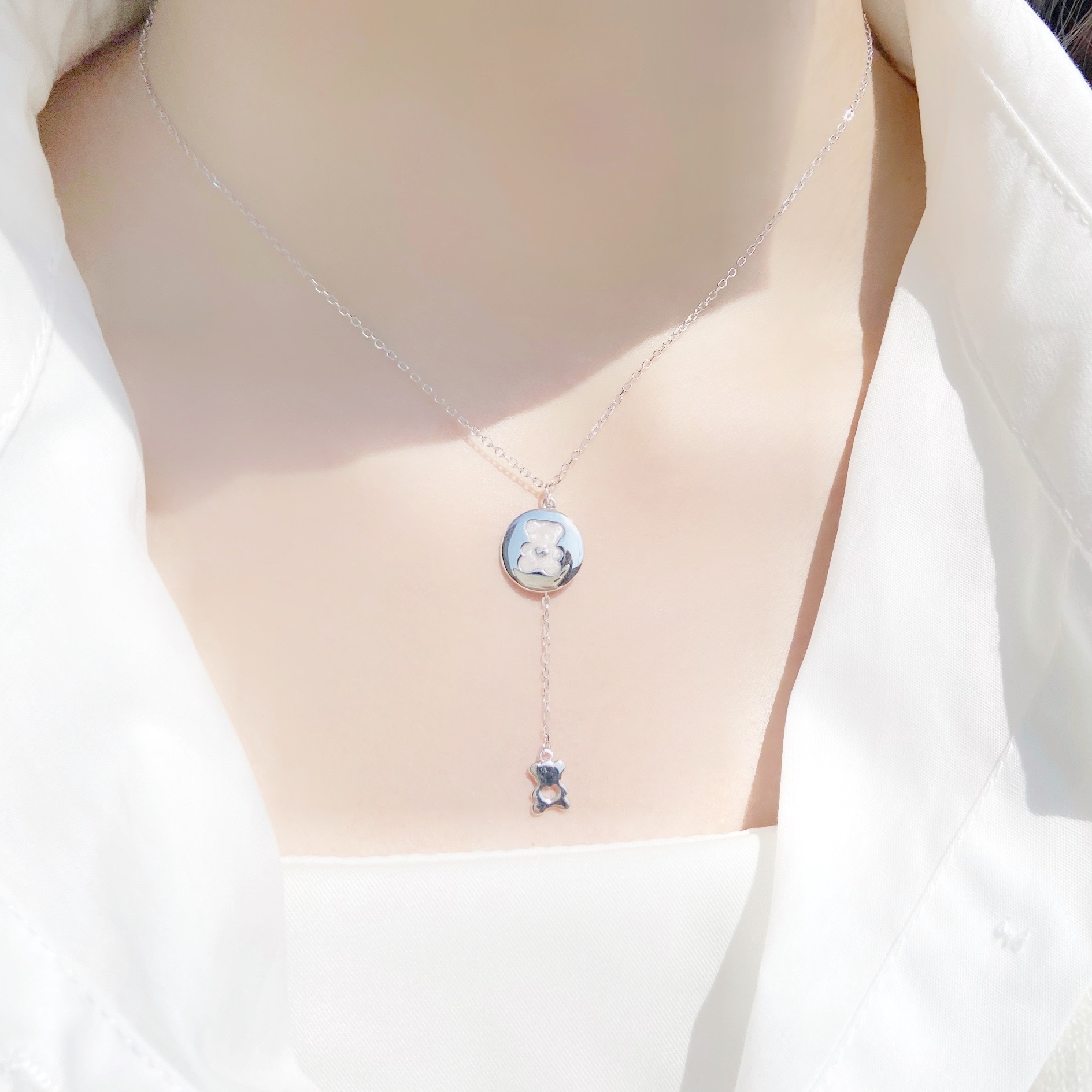 | 925 Silver・White Gold・Rose Gold | Flipped Little Bear Necklace（Silver / Rose Gold） | NE0410 |