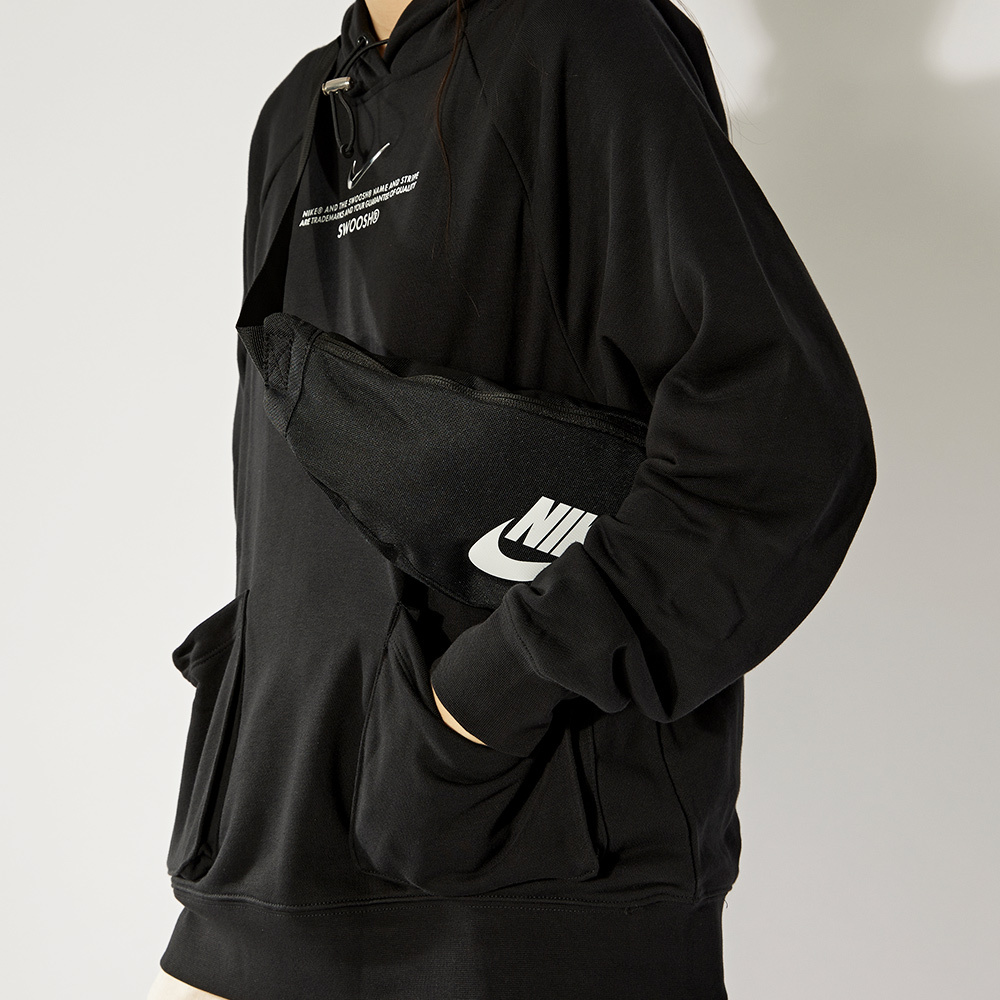 Nike Heritage 黑 經典Logo 腰包 斜背包 側背包 DB0490-010