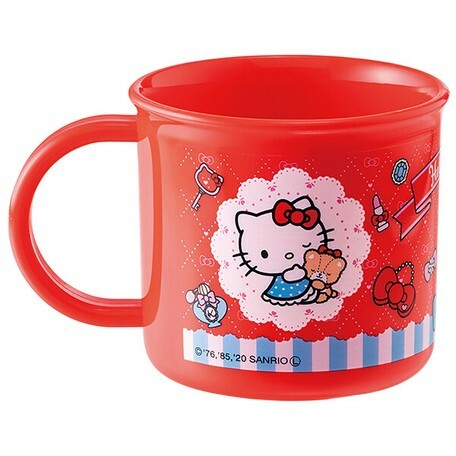 日本Hello Kitty兒童耐熱水杯 (日本製)