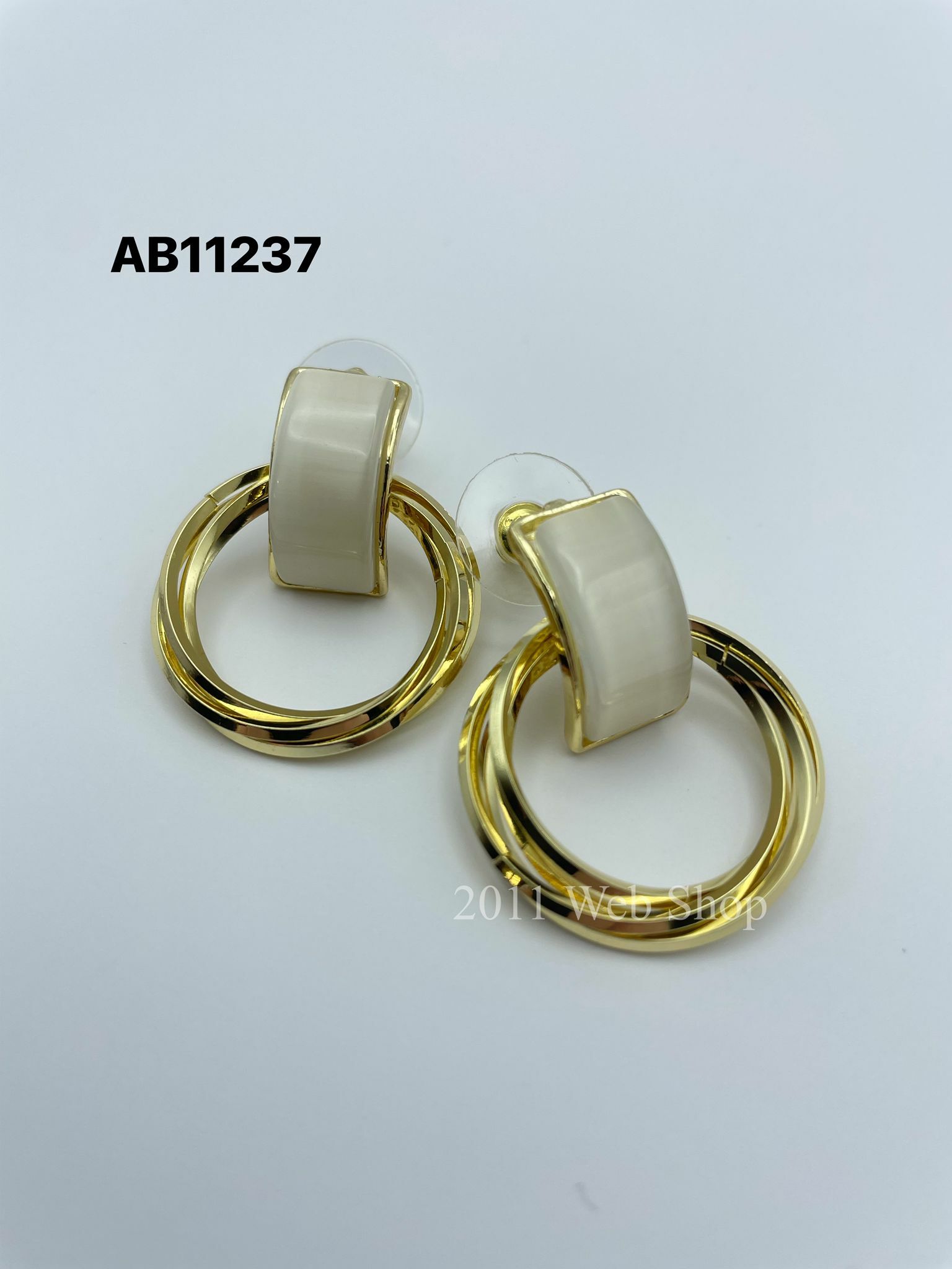 韓系貓眼圈圈耳環 AB11237