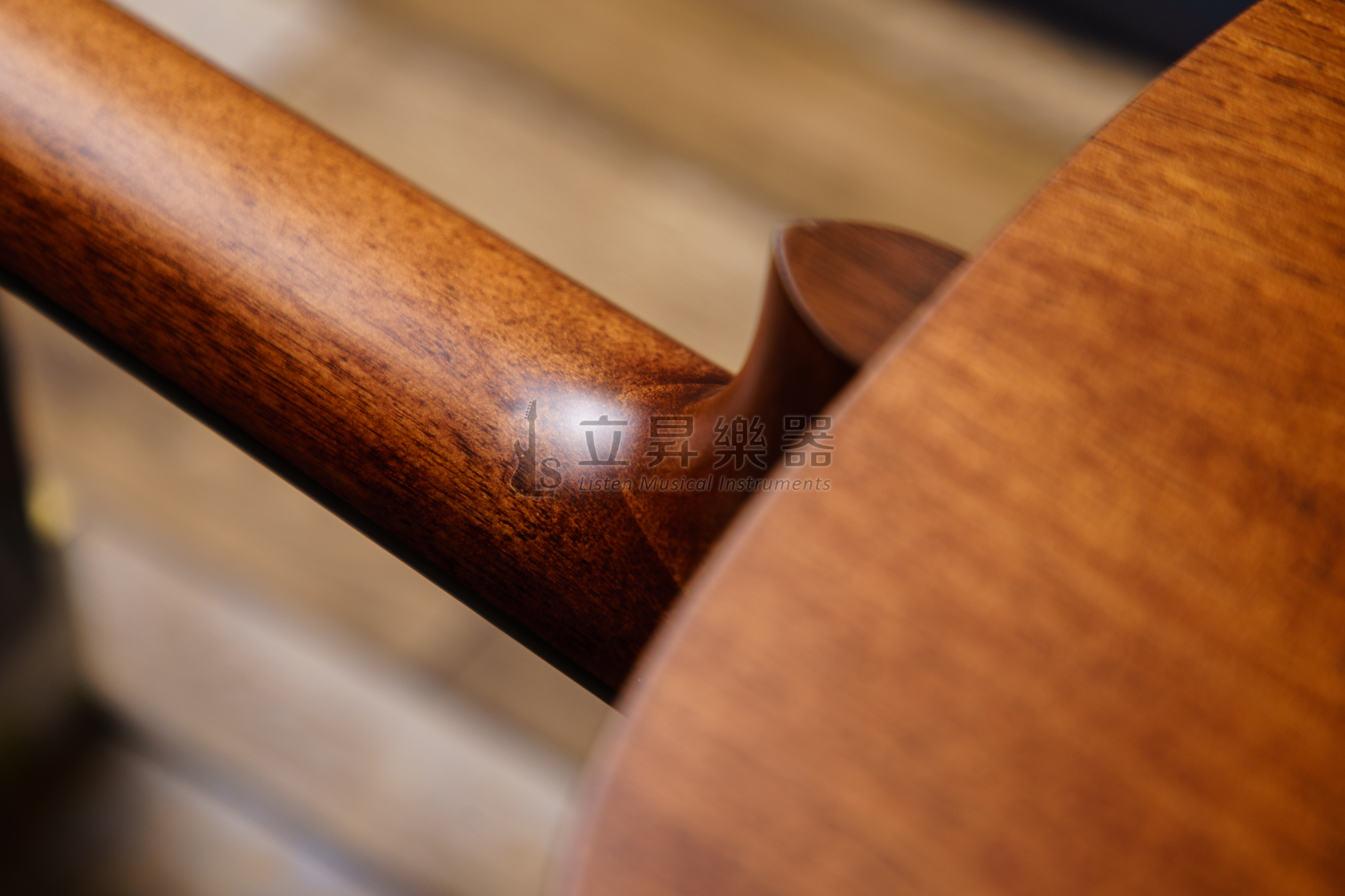 SIGMA SIGMA OMM-ST 雲杉木面單板 桃花心木側背板 OM桶身 牛骨弦枕 面單 第 6 張圖片｜三峽鼓 / 打擊