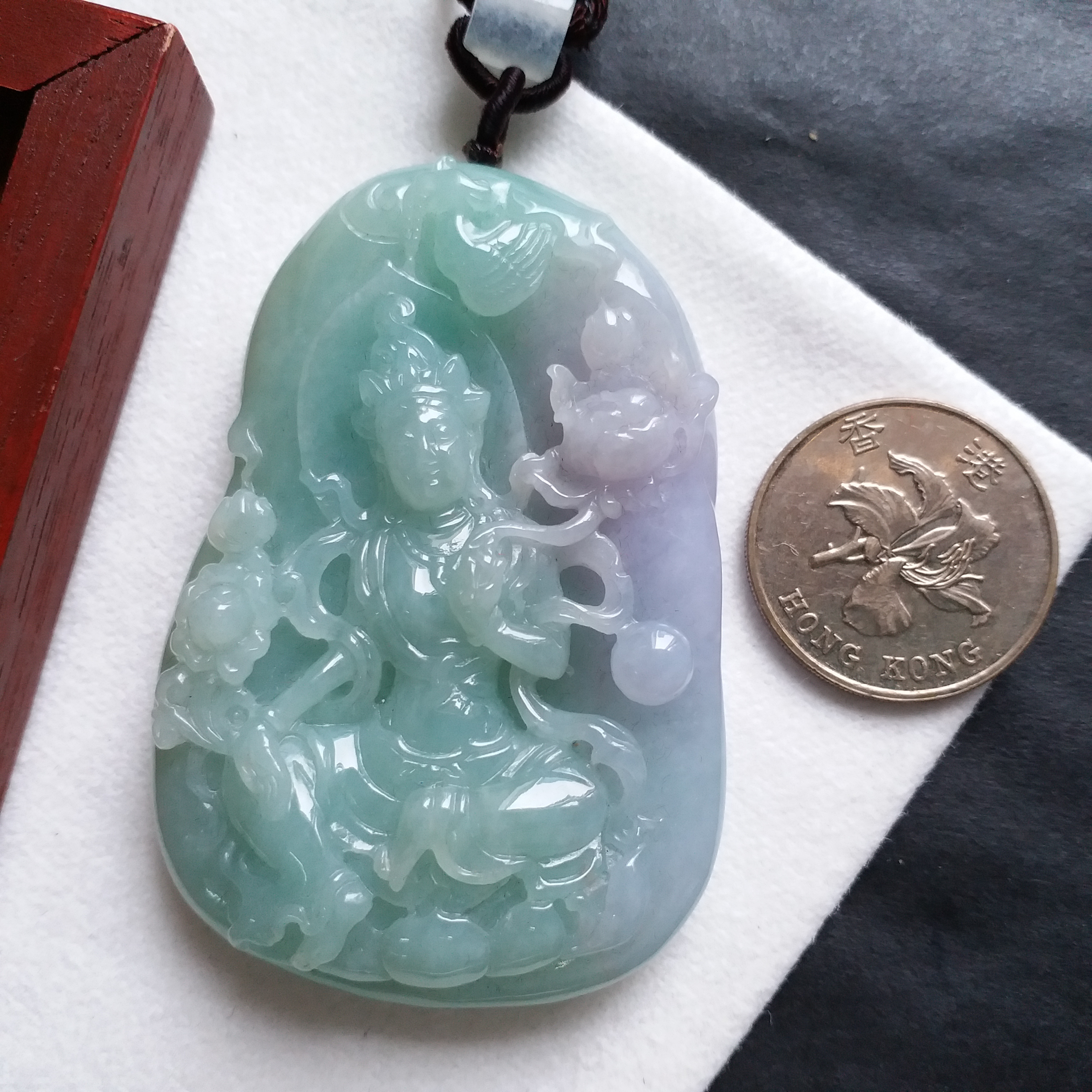 J1959 春彩持蓮觀音