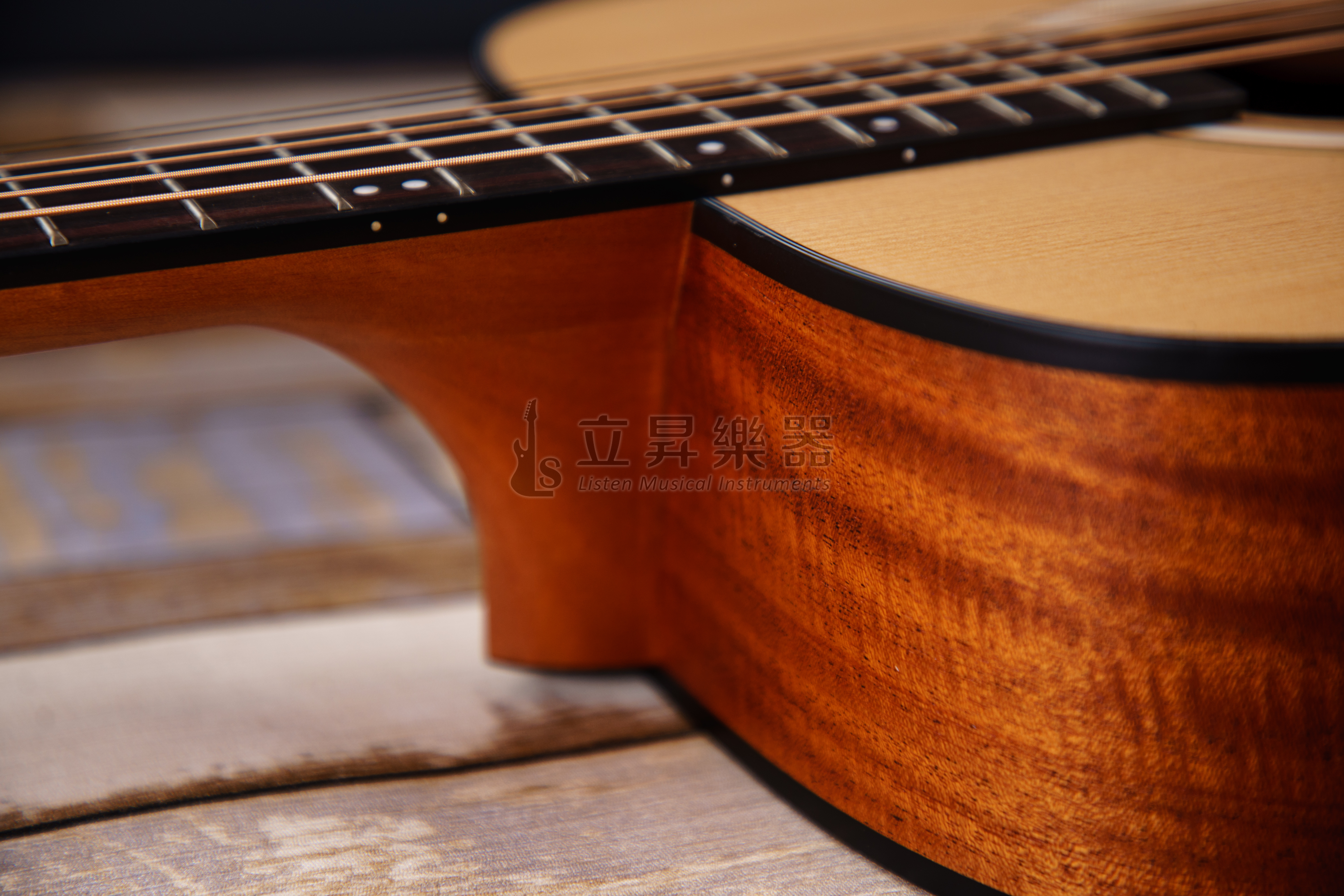 UMA UMA OM-15 雲杉面板 桃花心側背板 40吋 合板 附原廠灰色厚袋 OM15 UMA15 入門首選 第 4 張圖片｜三峽配件 / 週邊