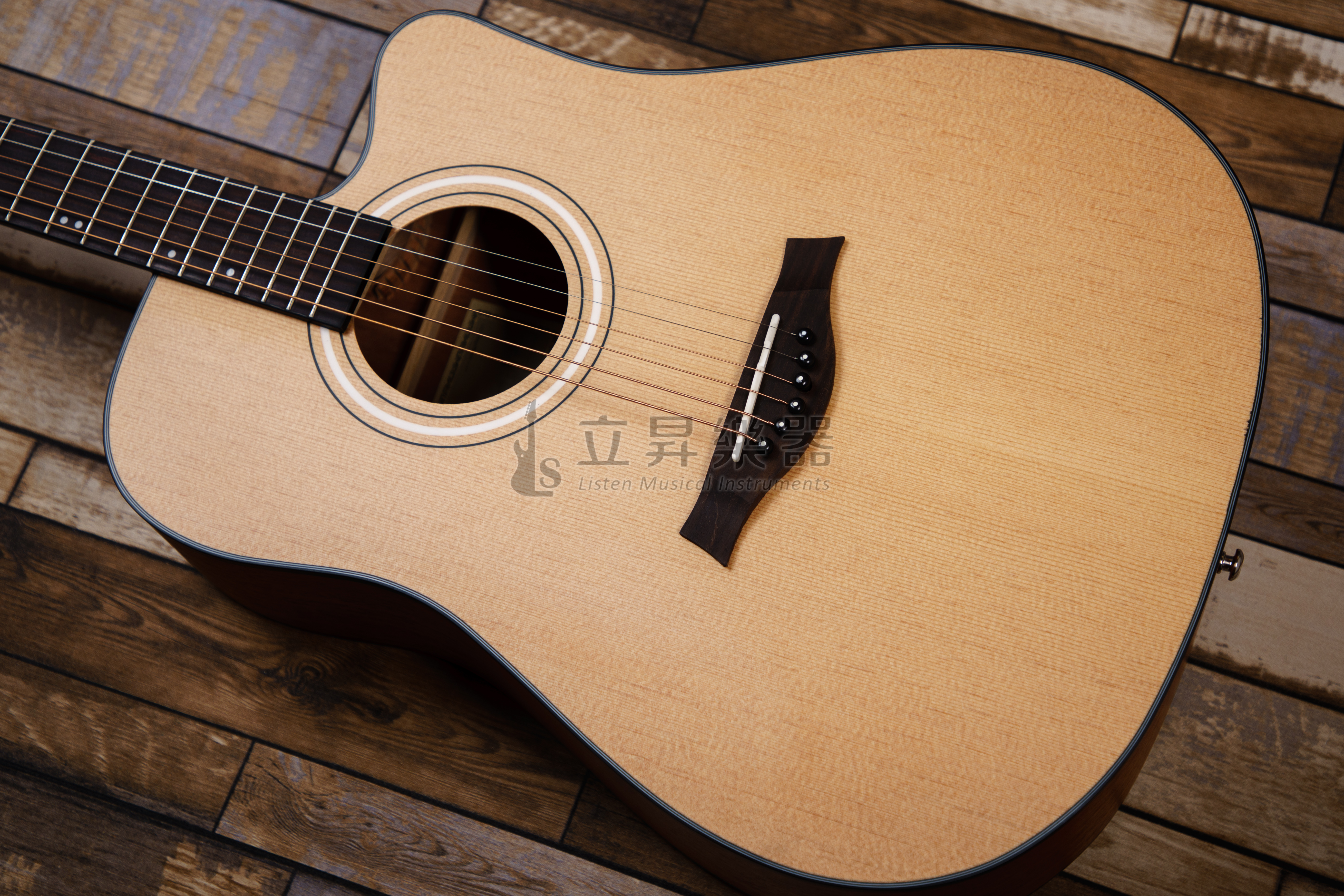 UMA D-15 雲杉面板 桃花心側背板 缺角 41吋 合板 附原廠灰色厚袋 D15 UMA15 入門首選