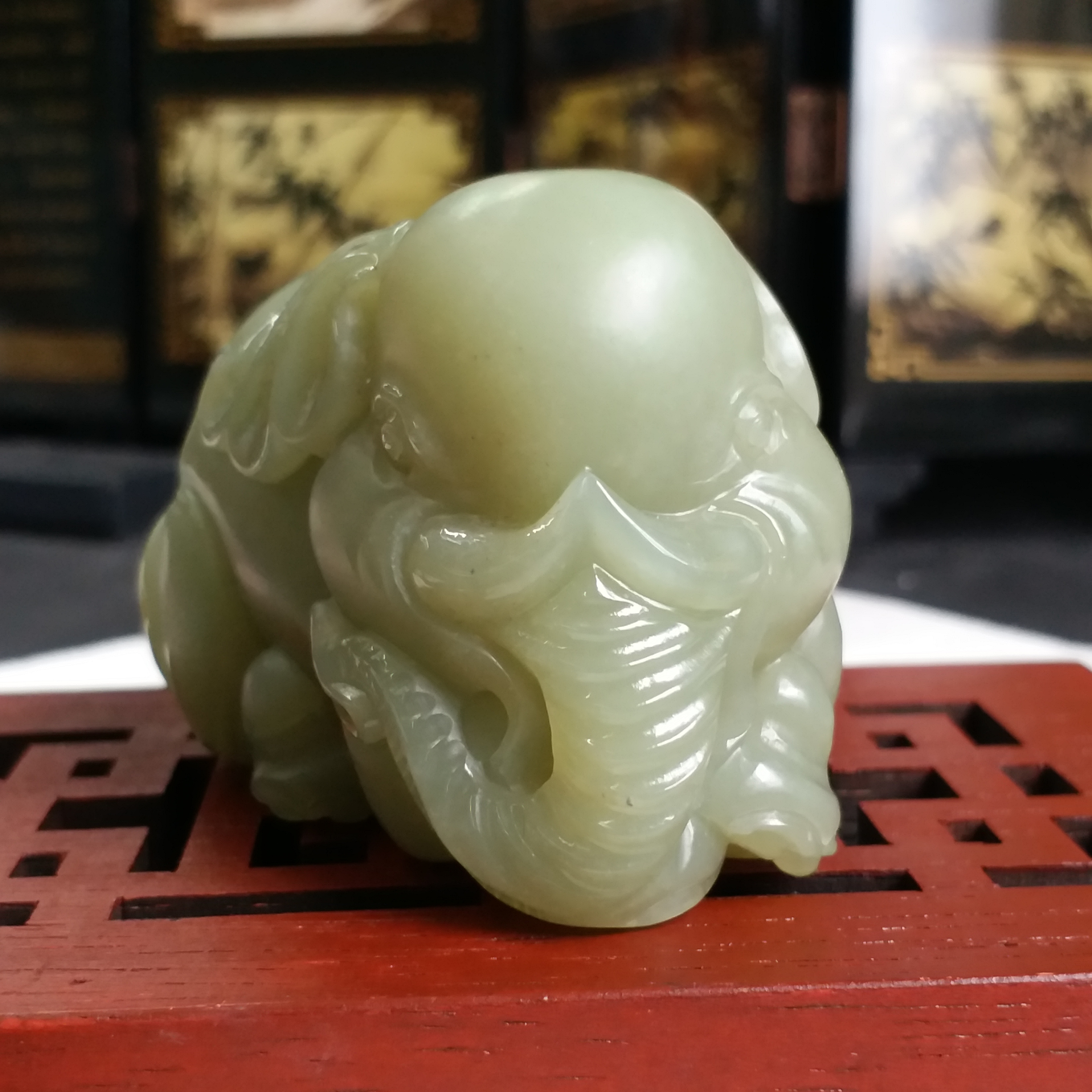 J1961 和田玉黃口料吸財太平象