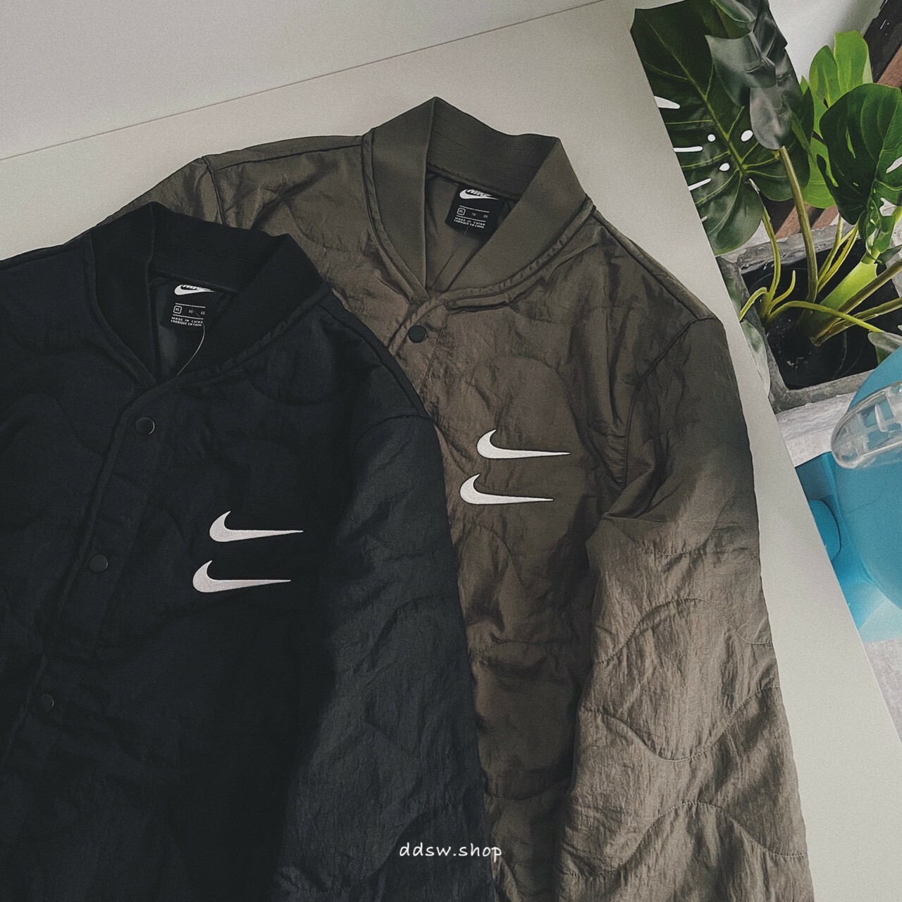 NIKE SWOOSH 葫蘆紋 衍縫外套 黑色 軍綠