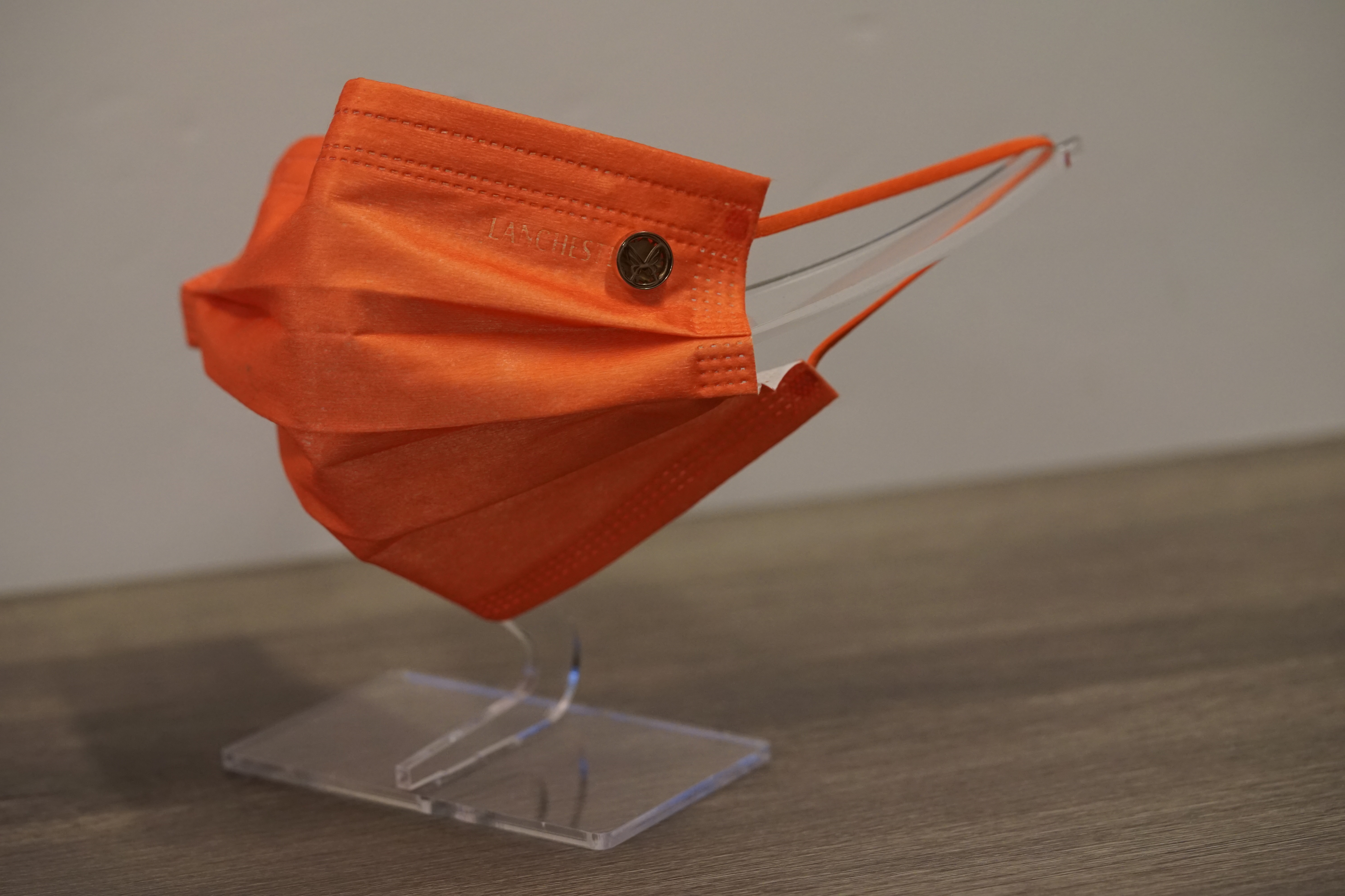 12mm 蝴蝶 圖案香薰扣 香精油釦 精油飾物 口罩/衣領適用 磁石釦 口罩香薰夾 (玫瑰金色)(連6片顏色隨機的可重用棉片)(隨機送上口罩3片)