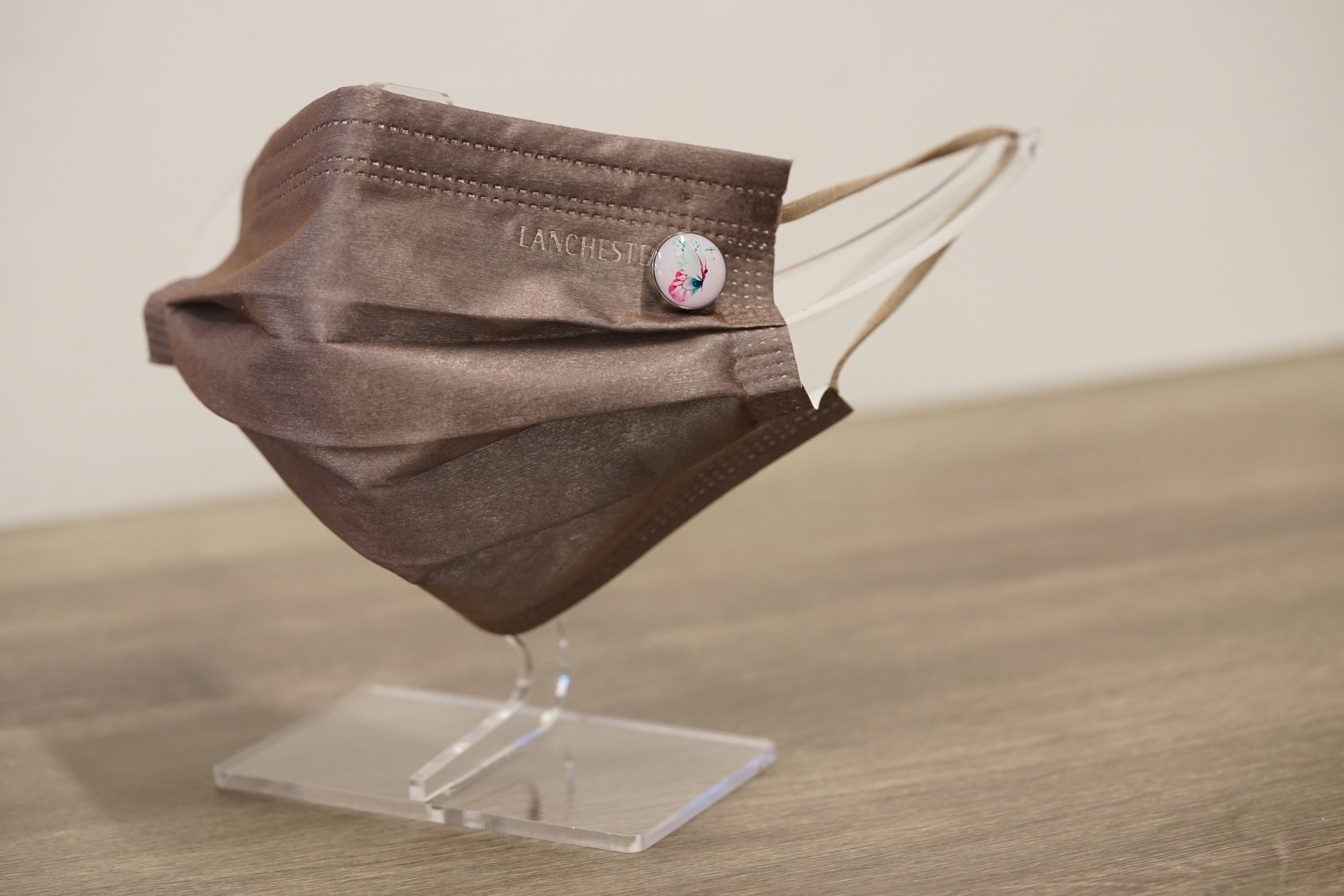 15mm 鳳蝶 口罩香薰釦 香精油釦 香薰釦 口罩磁石釦 口罩香薰夾 (金銀色)(連6片顏色隨機的可重用棉片)(隨機送上口罩3片)