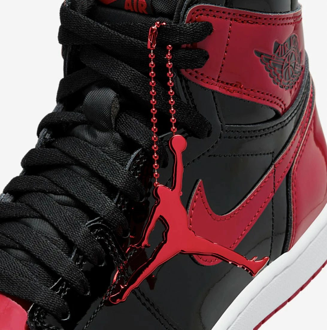 Air Jordan 1 Retro OG '' Bred Patent '' 特殊漆皮黑紅男款5550