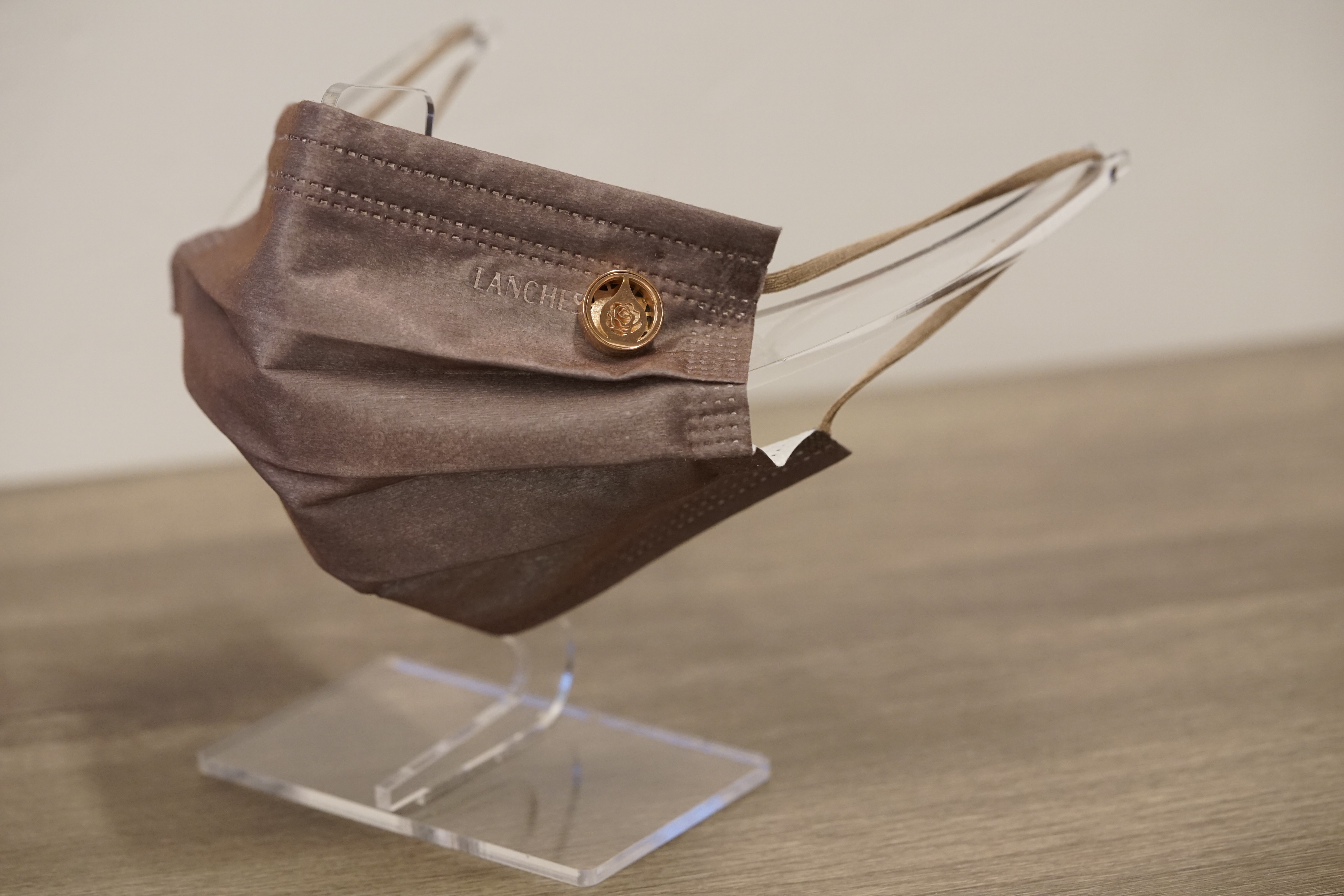 15mm 玫瑰 口罩香薰釦 香精油釦 香薰釦 口罩磁石釦 口罩香薰夾 (玫瑰金/古銅金)(連6片顏色隨機的可重用棉片)(隨機送上口罩3片)