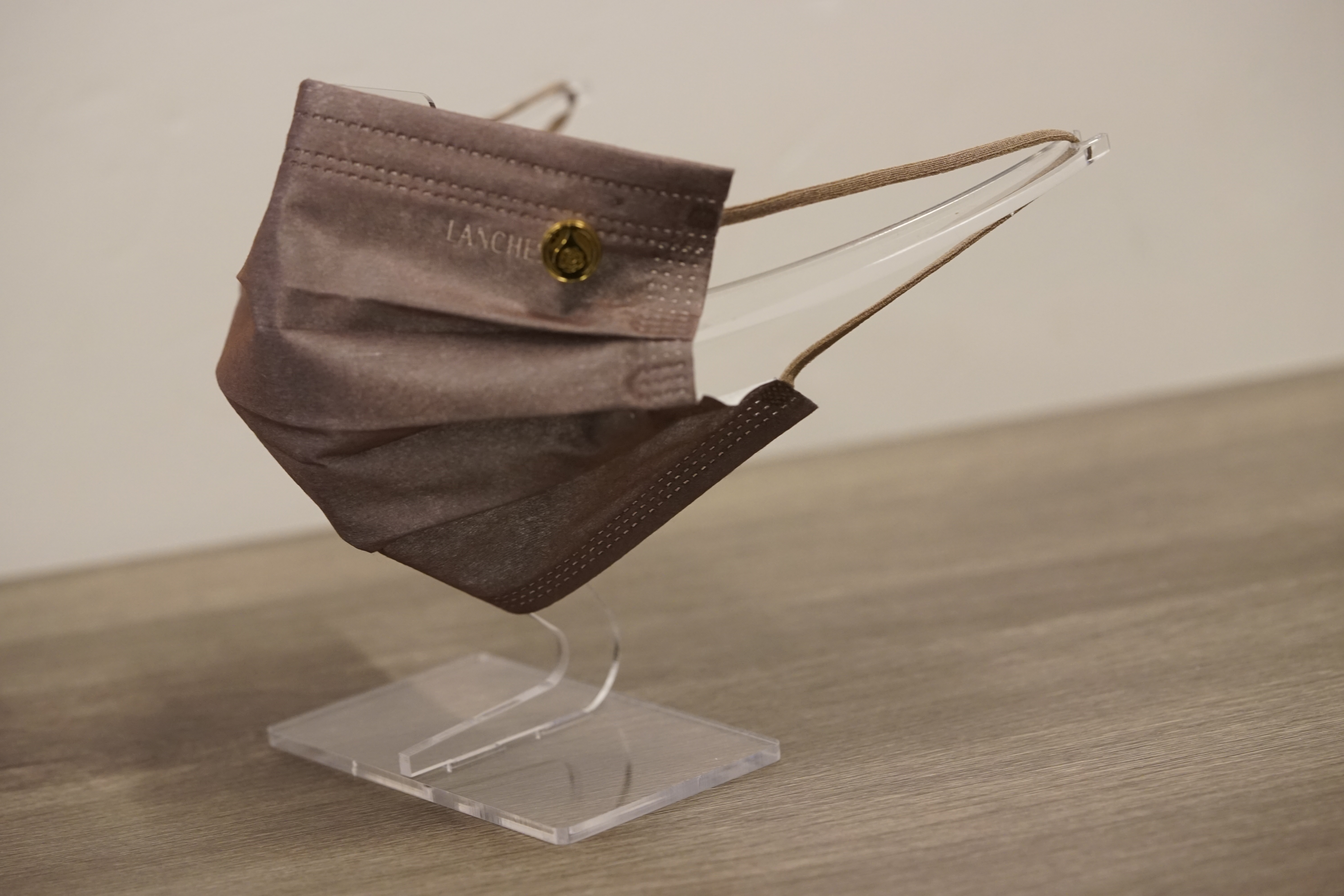 12mm 玫瑰 圖案香薰扣 香精油釦 精油飾物 口罩/衣領適用 磁石釦 口罩香薰夾 (金色)(連6片顏色隨機的可重用棉片)(隨機送上口罩3片)