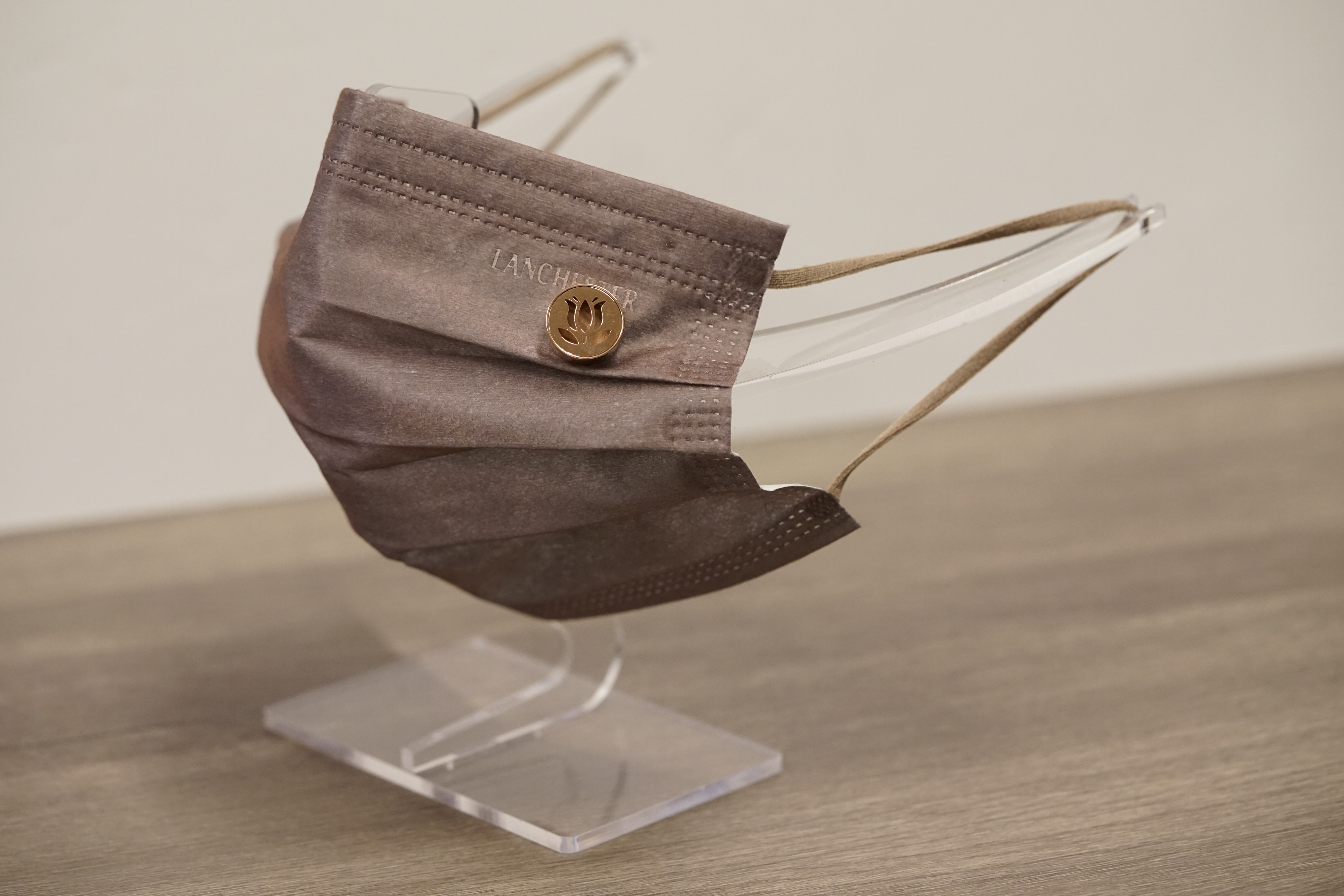 15mm  鬱金香 圖案香薰扣 香精油釦 精油飾物 口罩/衣領適用 磁石釦 口罩香薰夾 ((玫瑰金/古銅金)(連6片顏色隨機的可重用棉片)(隨機送上口罩3片)