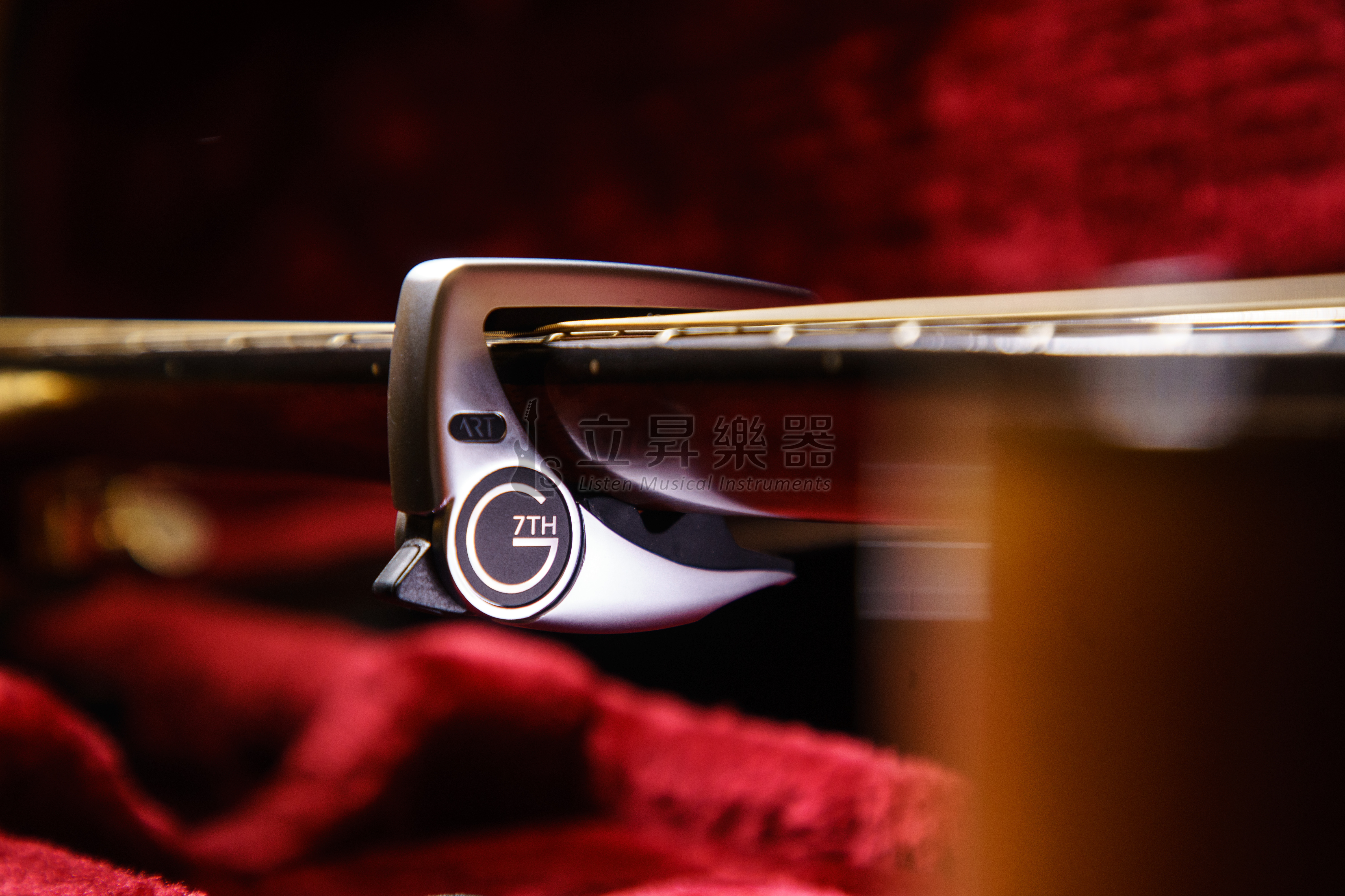 【三色可選】G7th Performance 3 ART弦墊 CAPO 木吉他 民謠吉他 電吉他 移調夾 G7OP-P3-6 系列 G7OP-P3-6-GD 金色 、 G7OP-P3-6-SV 銀色 、 G7OP-P3-6-BK 霧黑色 第 5 張圖片｜三峽吉他 / Bass