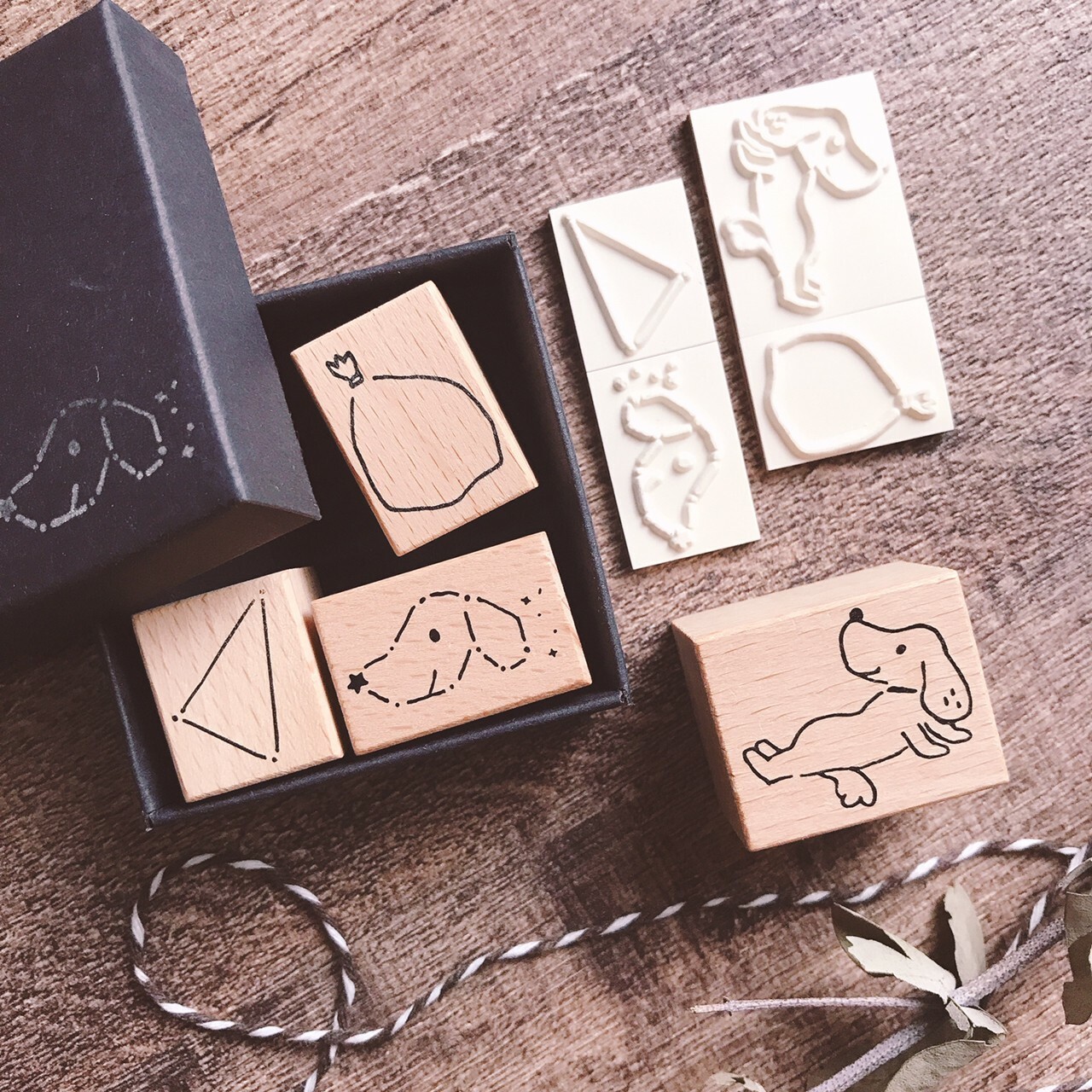 Ginny Lambkin｜臘腸狗夏夜晚風印章組