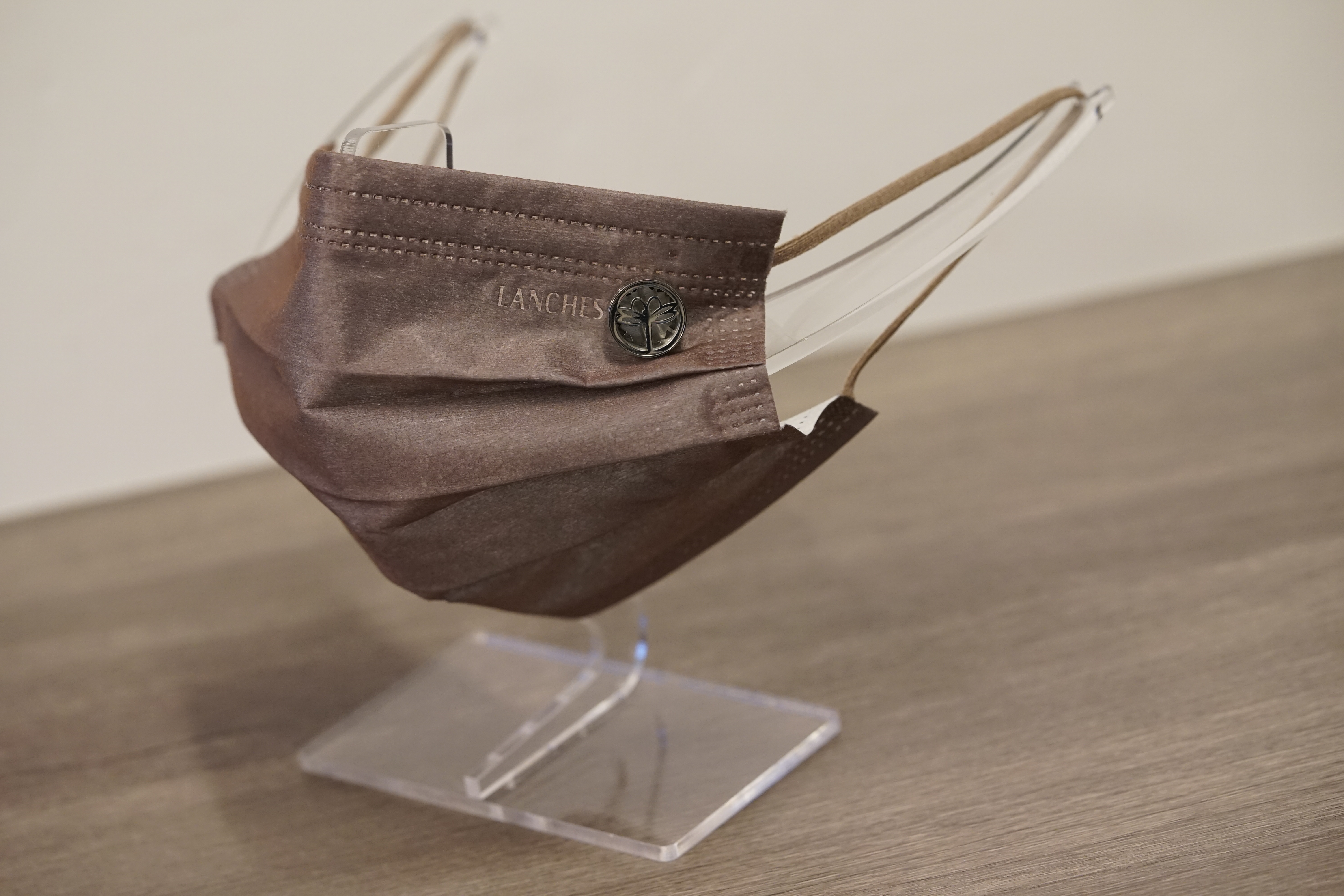 15mm 蜻蜓 圖案香薰扣 香精油釦 精油飾物 口罩/衣領適用 磁石釦 口罩香薰夾 (白金銀色)(連6片顏色隨機的可重用棉片)(隨機送上口罩3片)