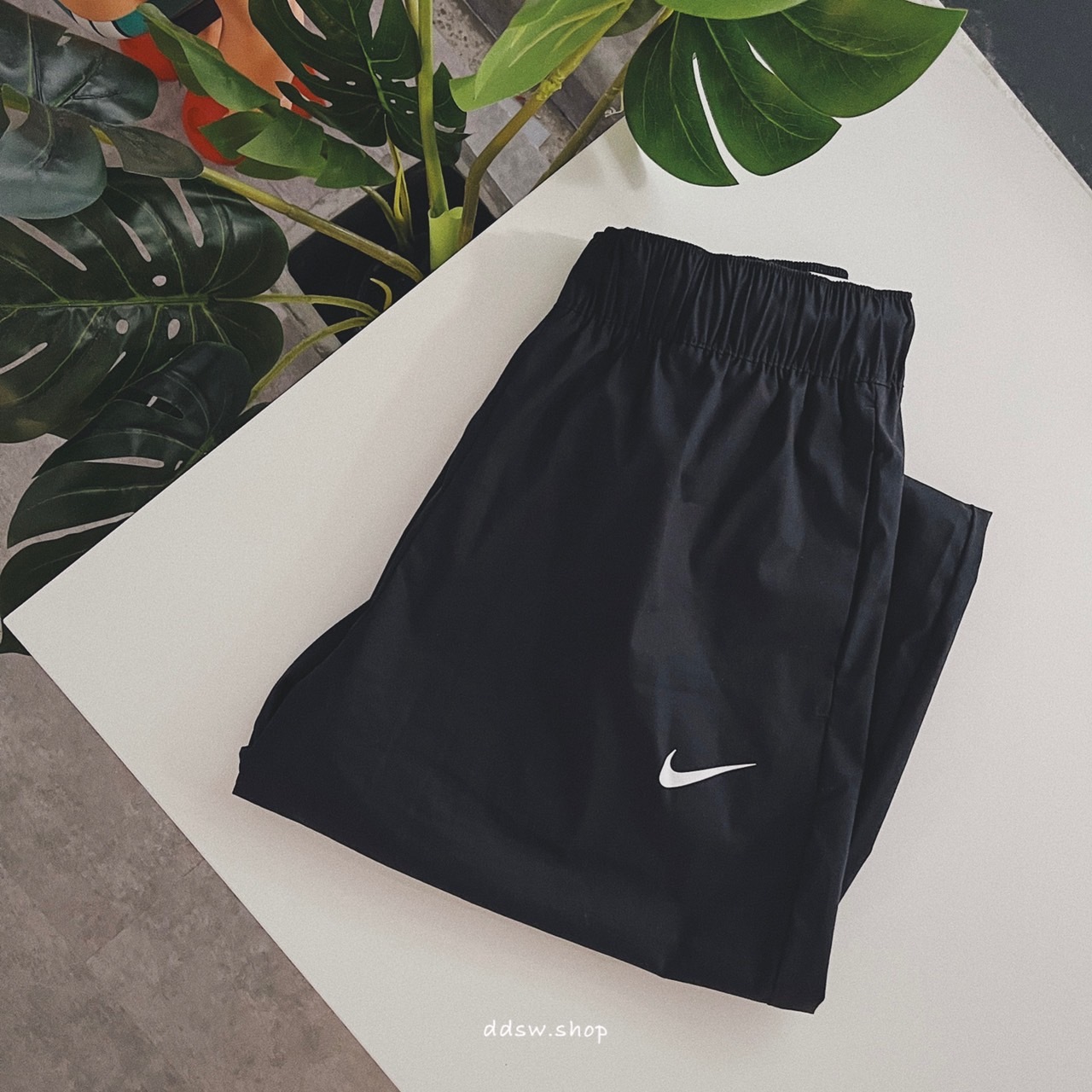 Nike NSW CURVE 黑色 小勾 九分褲 錐形版型 黑色 DD5976-010