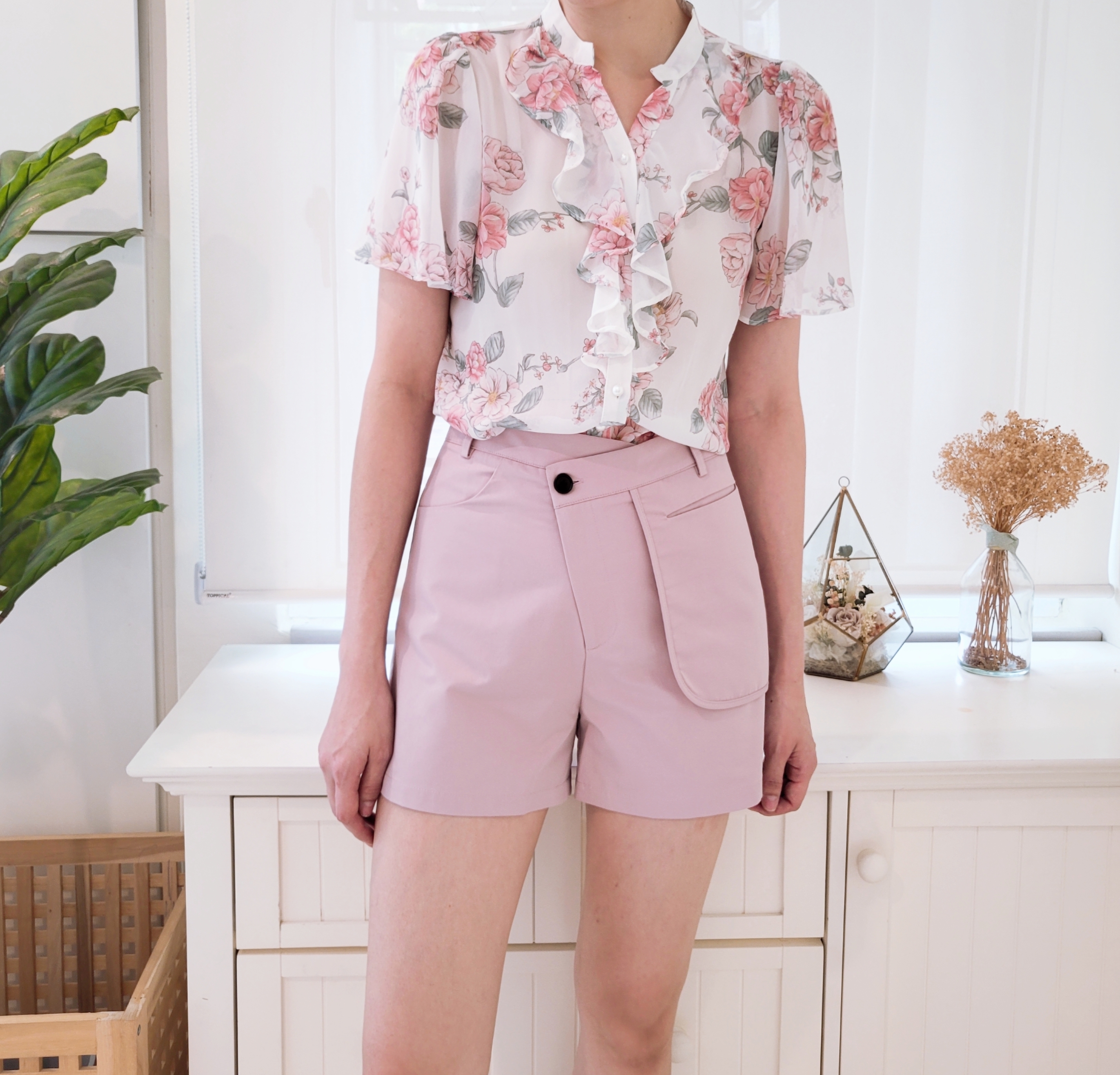 ASYMMETRICAL POCKET SHORTS