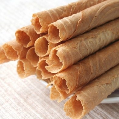 Premium Golden Egg Roll Love Letters