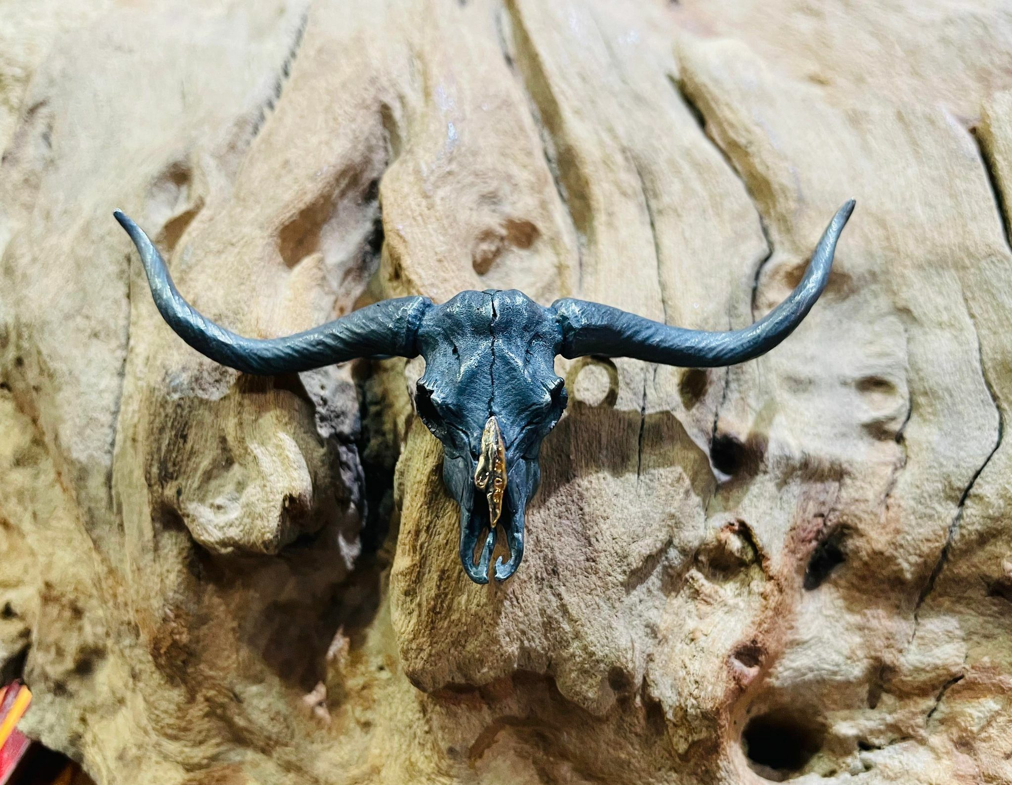 *Black Venom Jewelry- Freedom & Prayer Bull Head 純銀牛頭吊墜