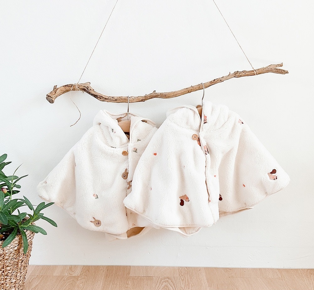 Dot to Dot 珊瑚絨披肩