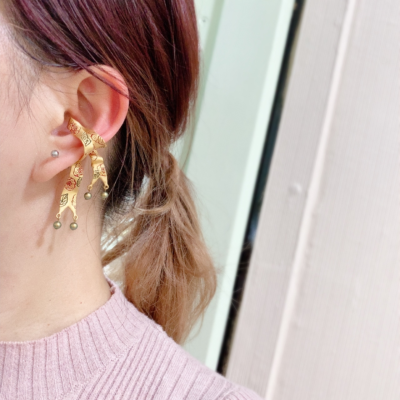 山茶花蝴蝶結耳骨夾